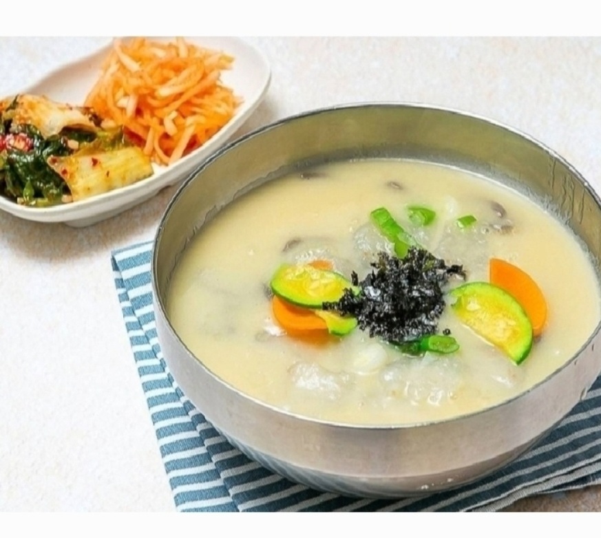 봉평옹심이메밀칼국수