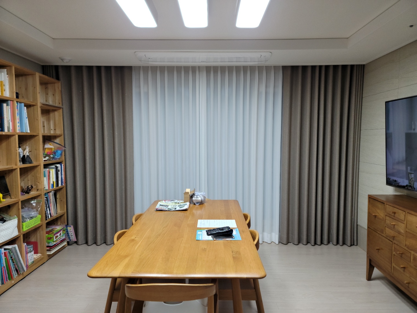 커튼창블라인드자바라 대표 이미지