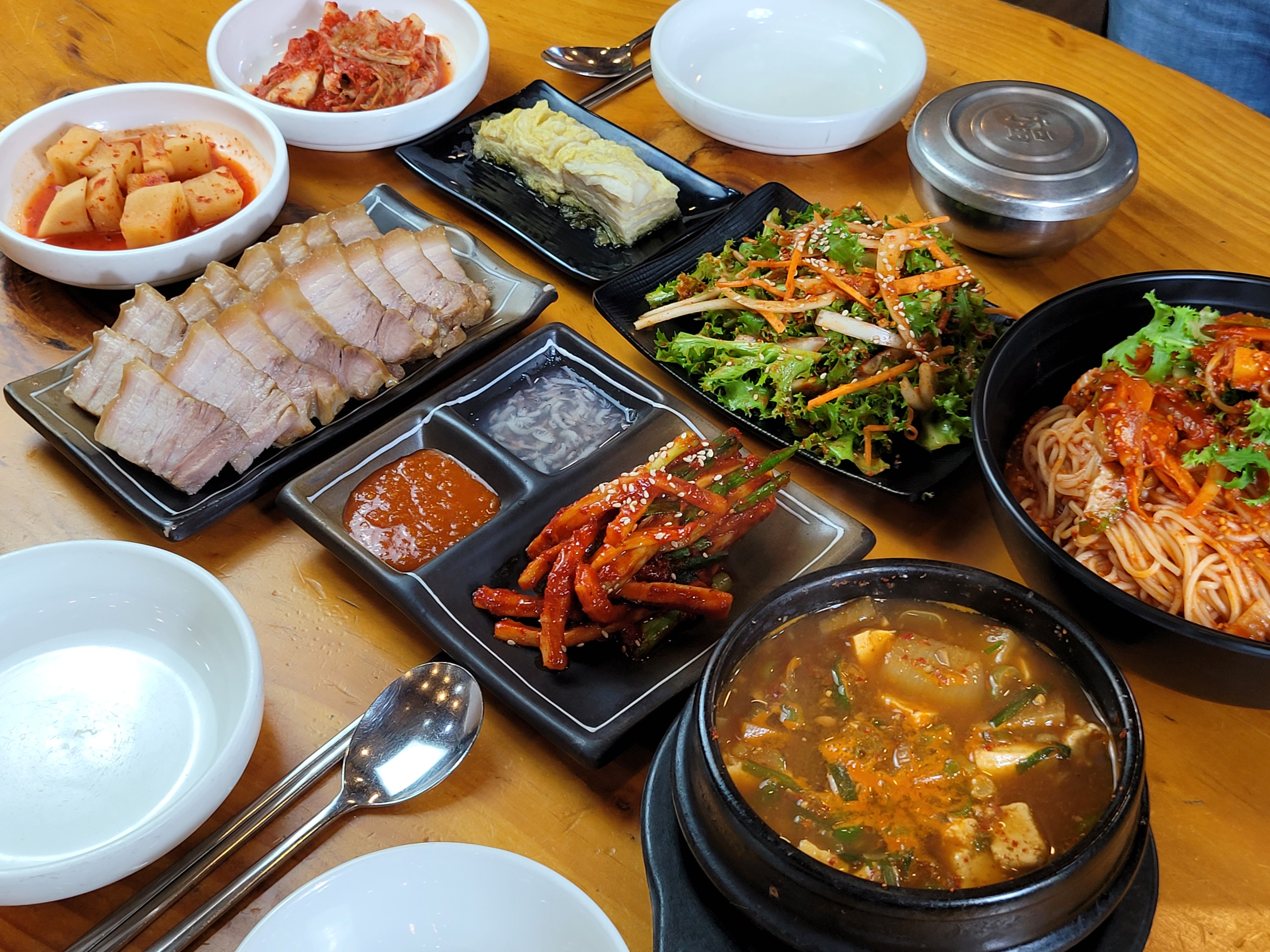 명가보쌈 비빔국수 사진 7