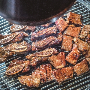 안성 통통돼지 숯불구이