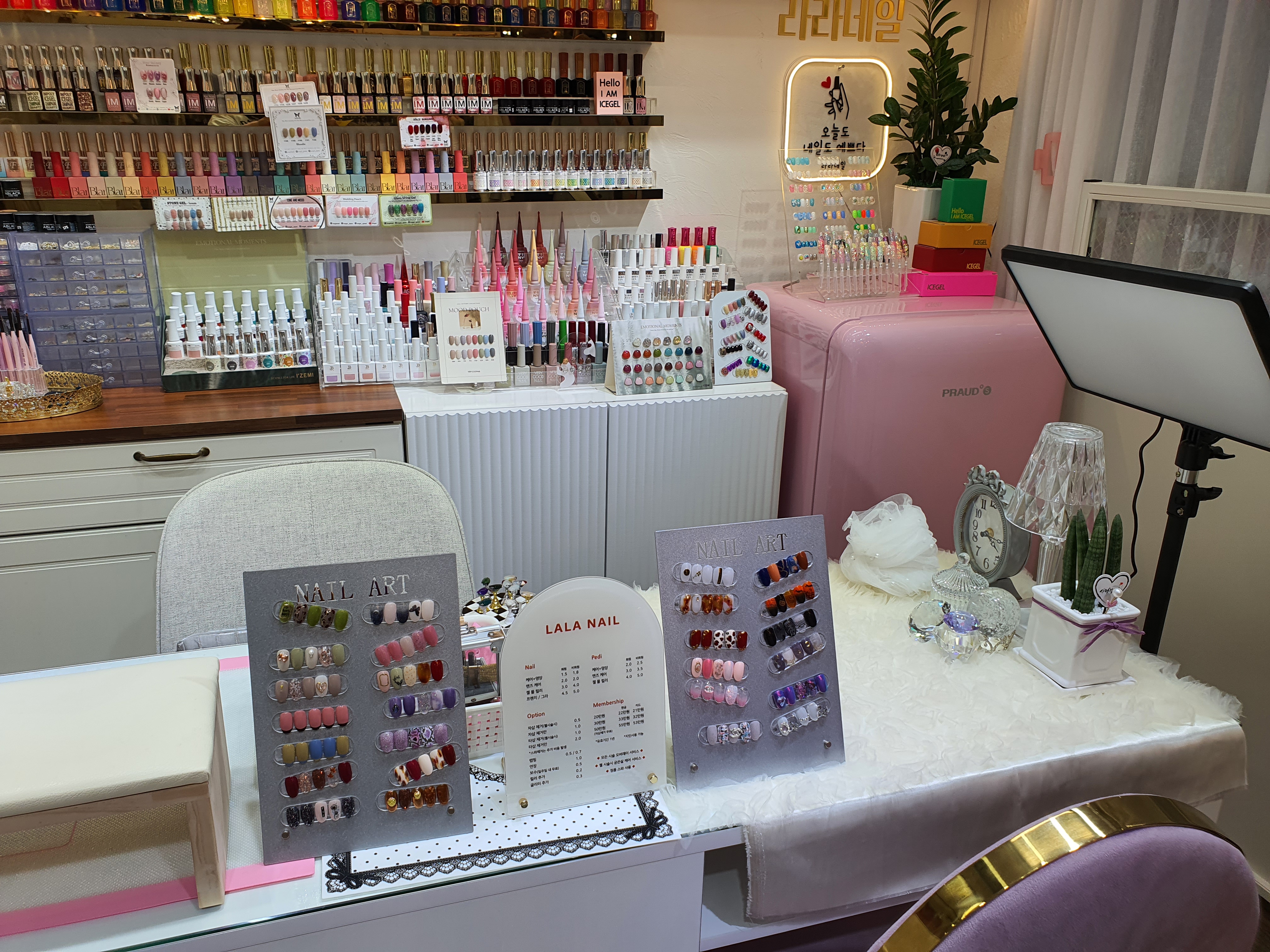 라라네일 대표 이미지