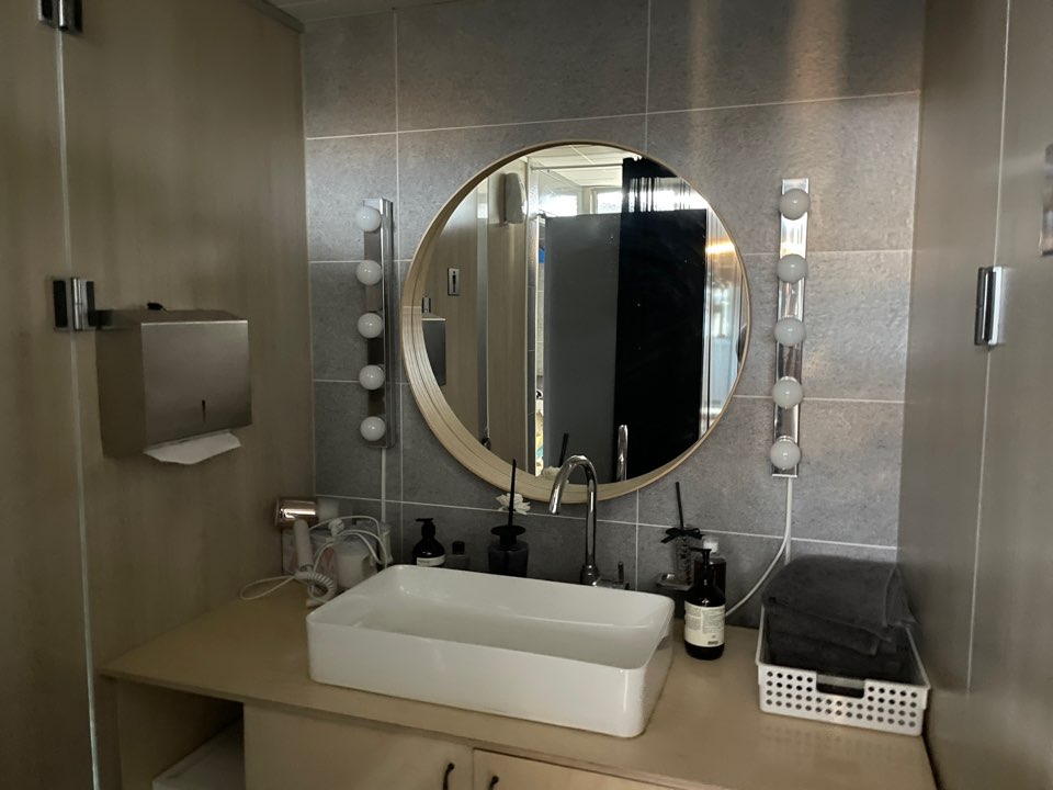 유니버설 피트니스 대표 이미지