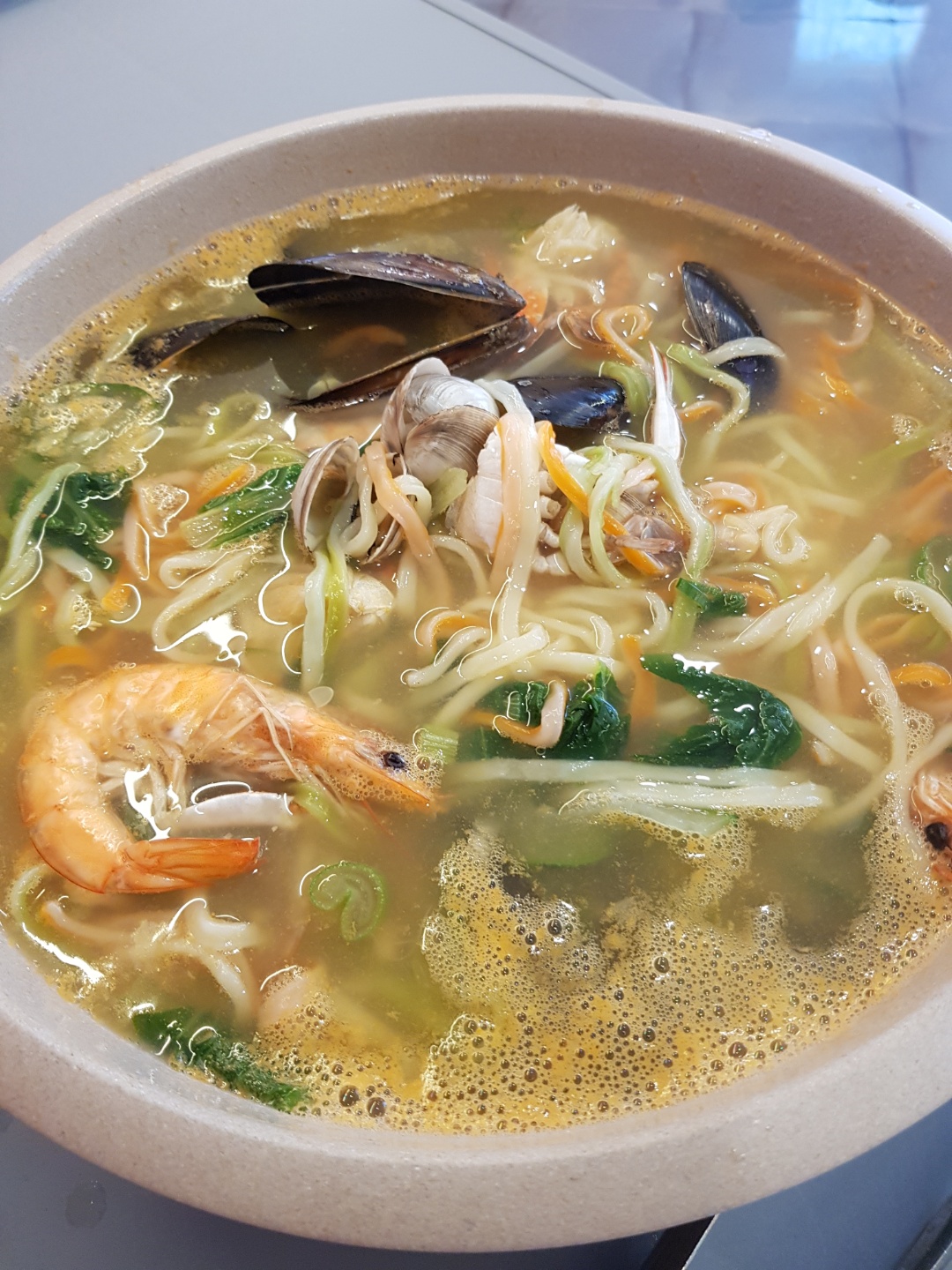 해담 찜&삼색해물듬뿍칼국수