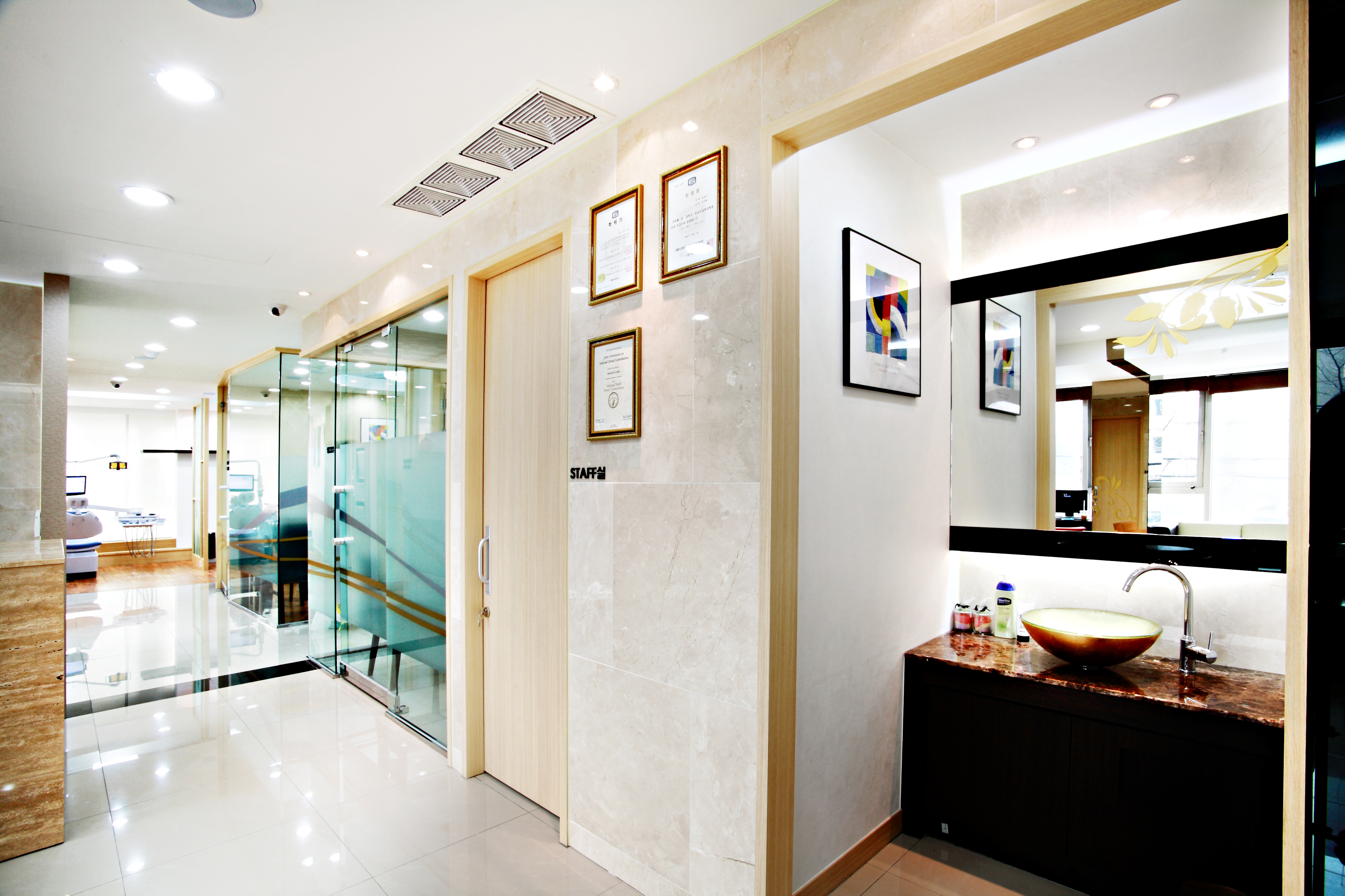 연세리더스치과의원 대표 이미지