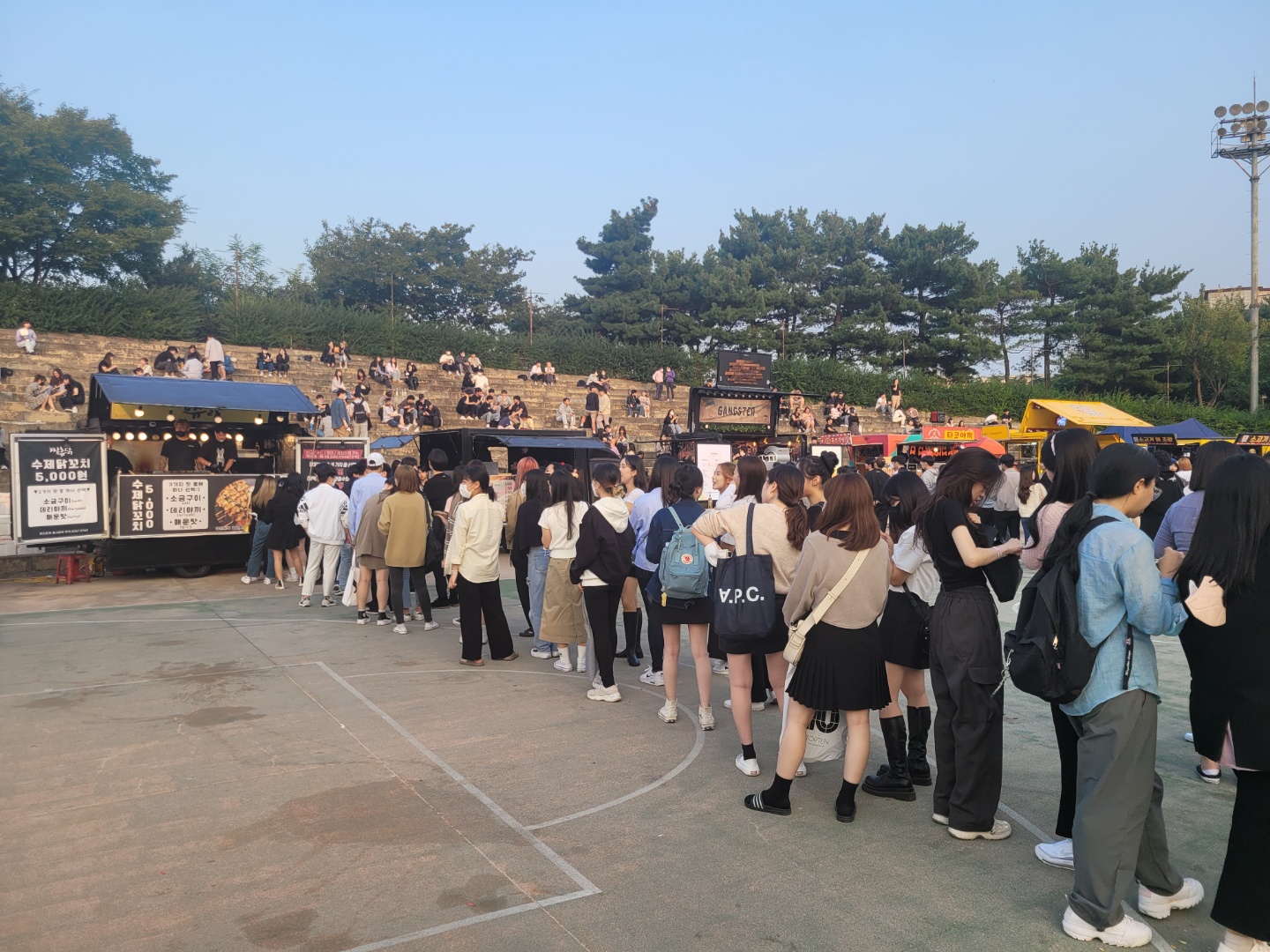 짱츄닭&유유F&C
