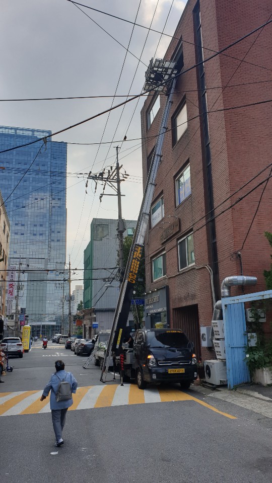 서울 용산구 사다리차 추천 사다리차비용 사다리차요금표 용달이사비용 고층사다리차 사다리차