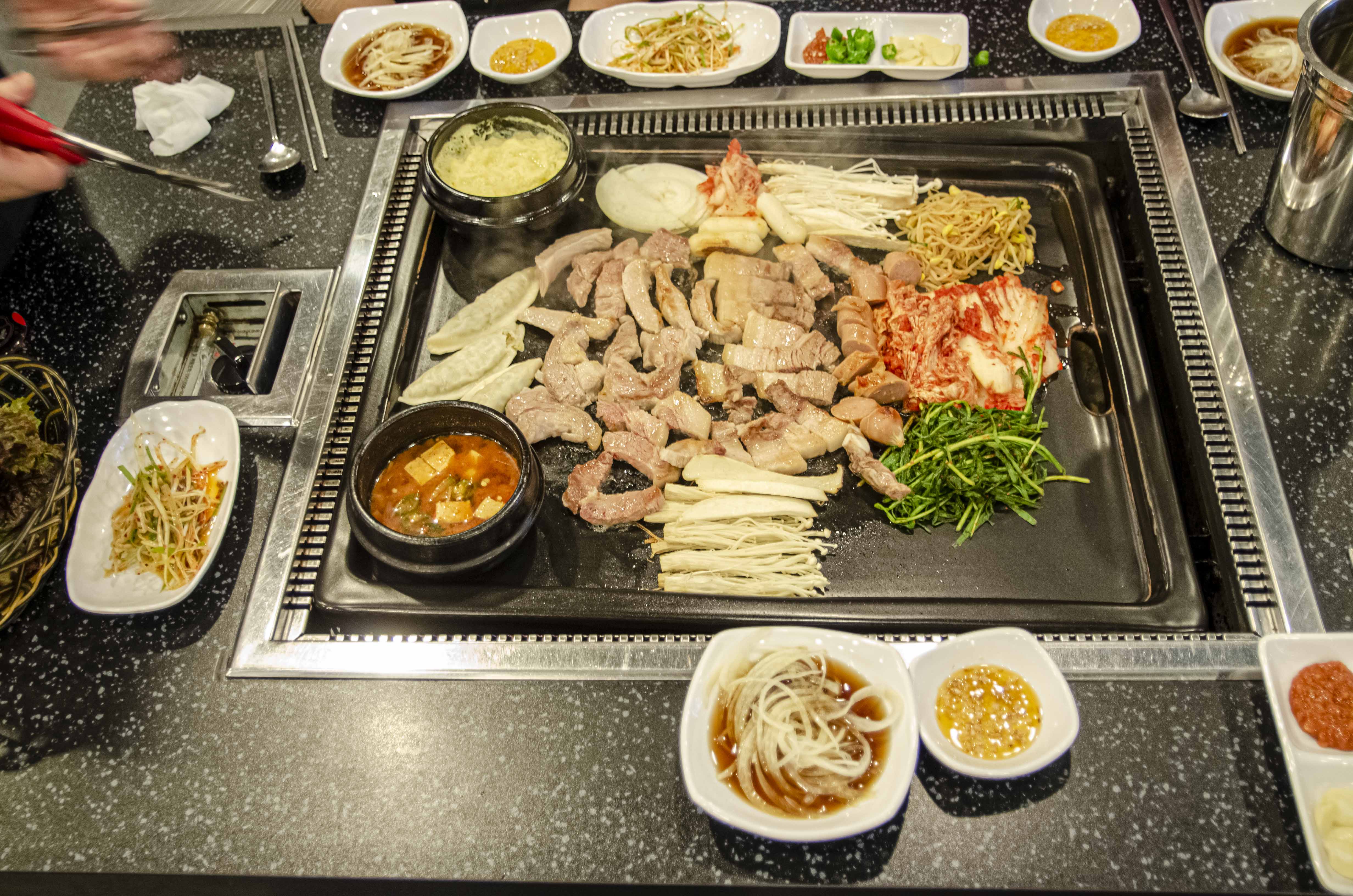 왕돌판구이한판 송악점