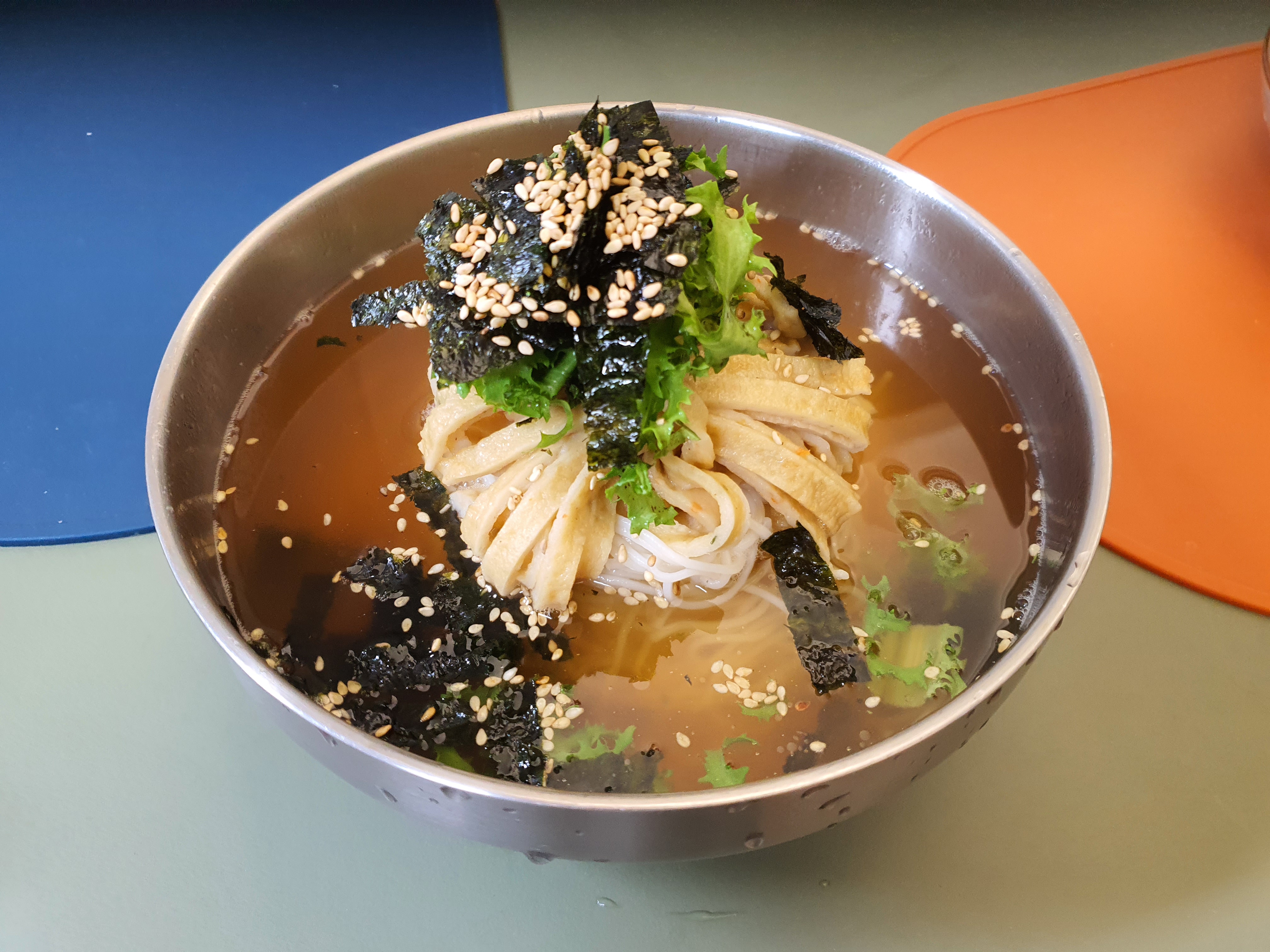 멸치국수 맛있는 집
