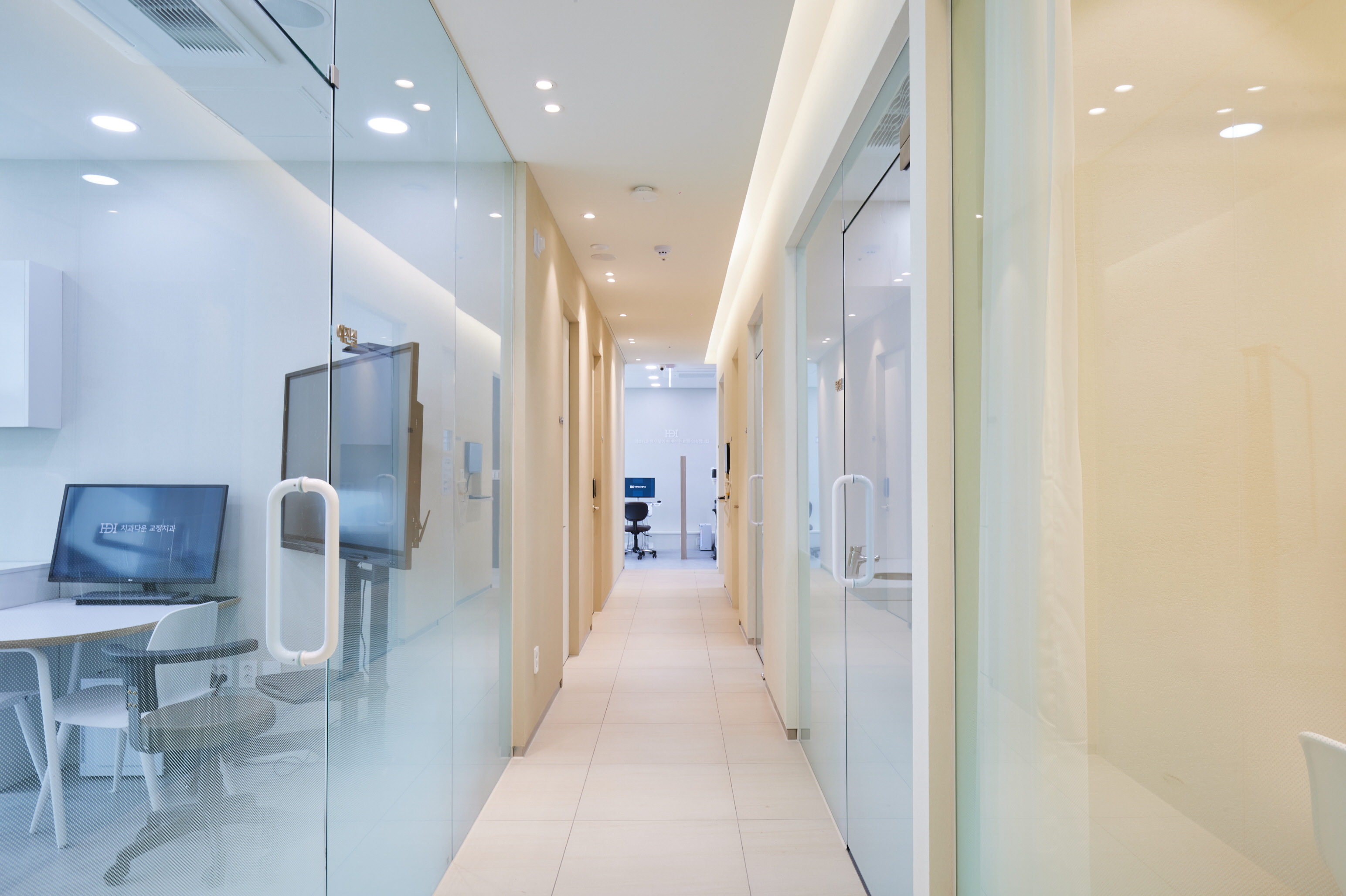 치과다운 치과교정과 치과의원 수원 대표 이미지