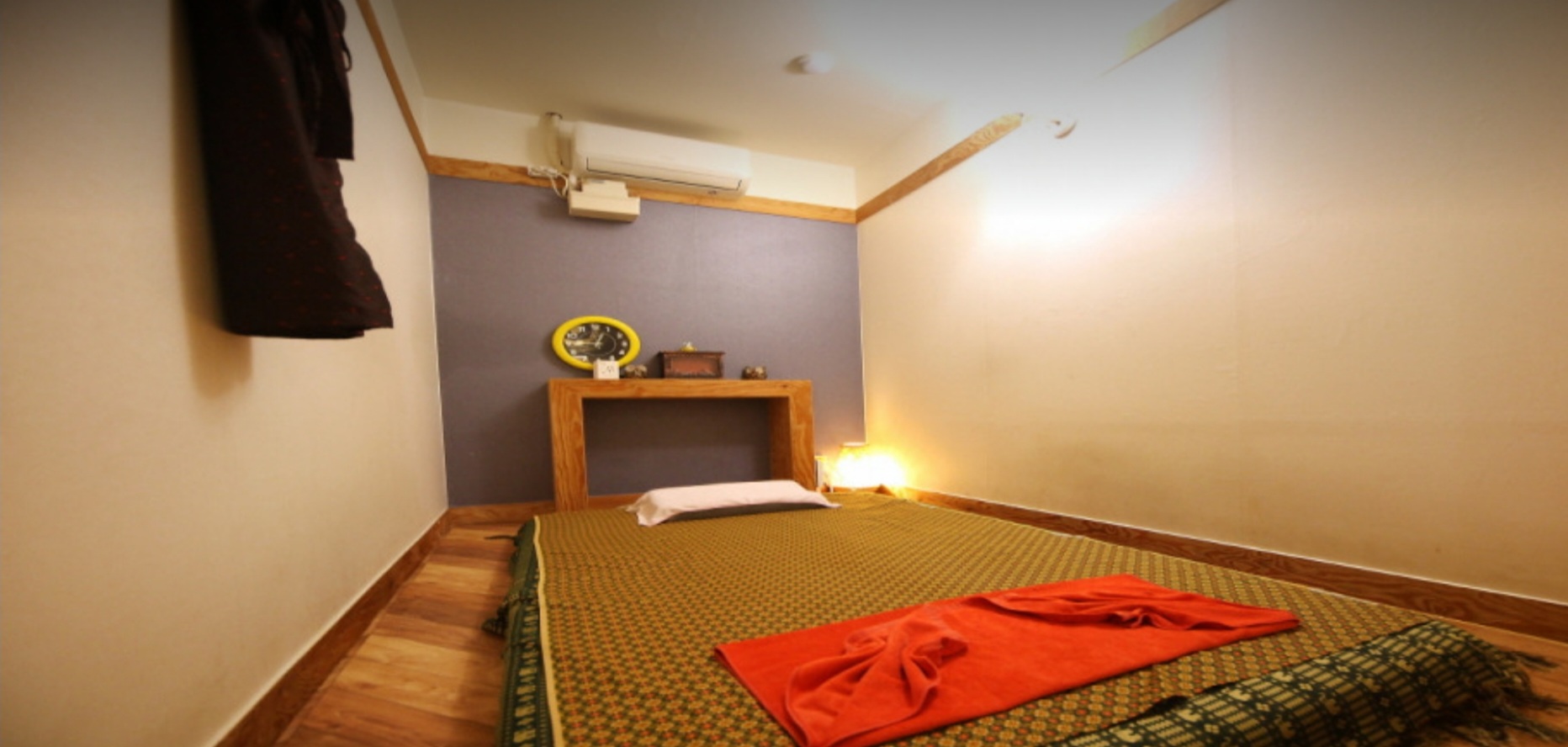 건 photo 8