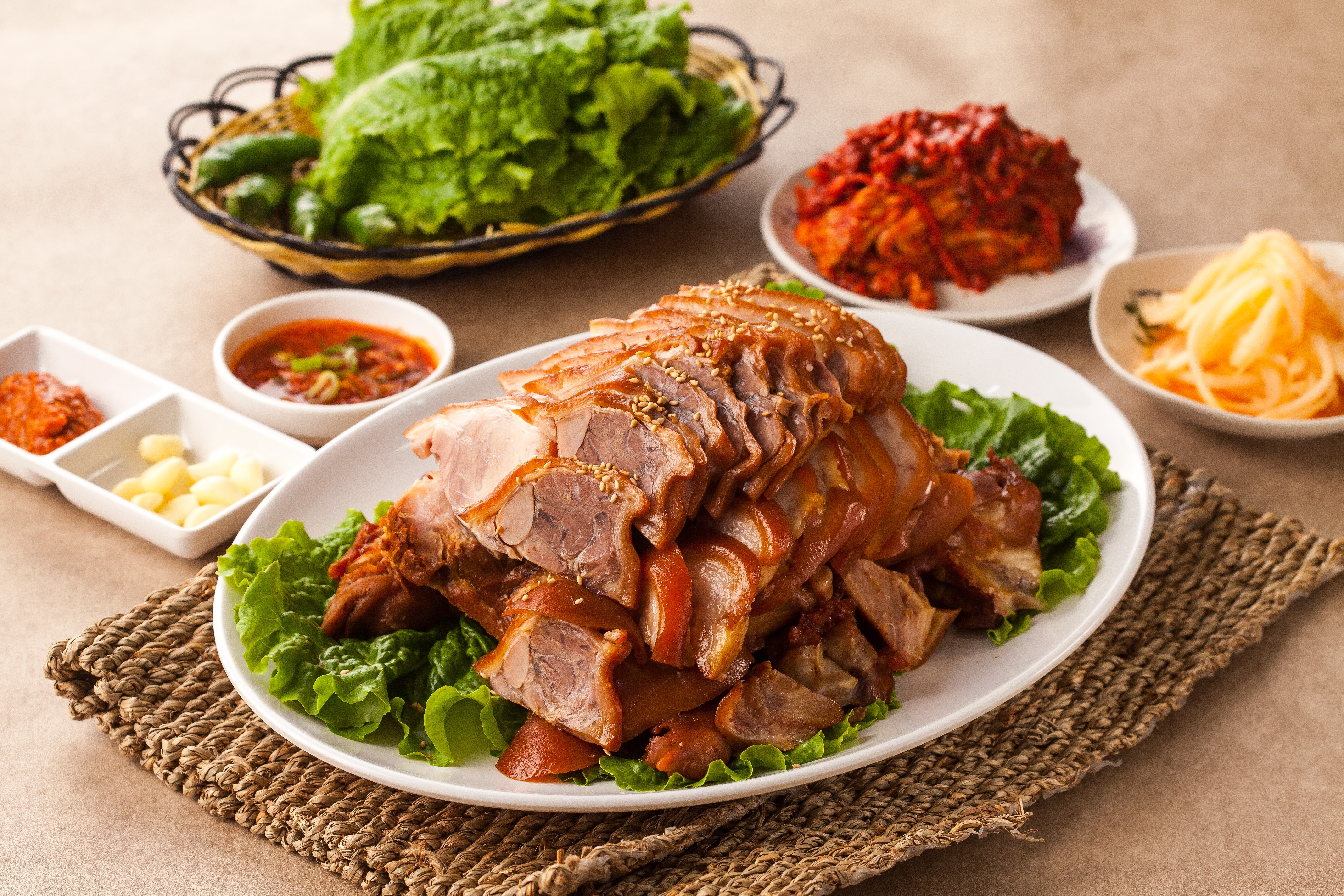 장군족발보쌈