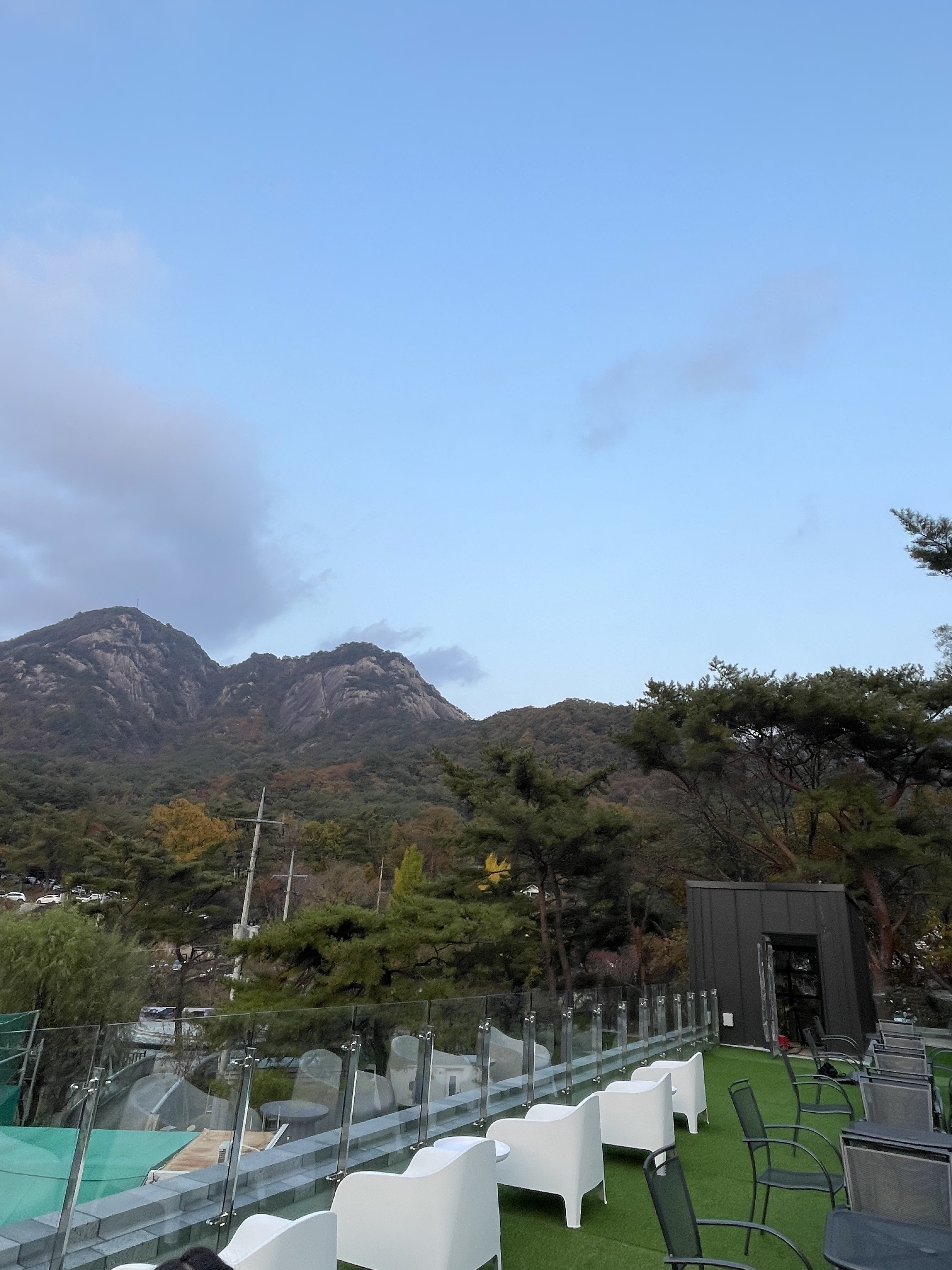 투썸플레이스 포천산정랜드점