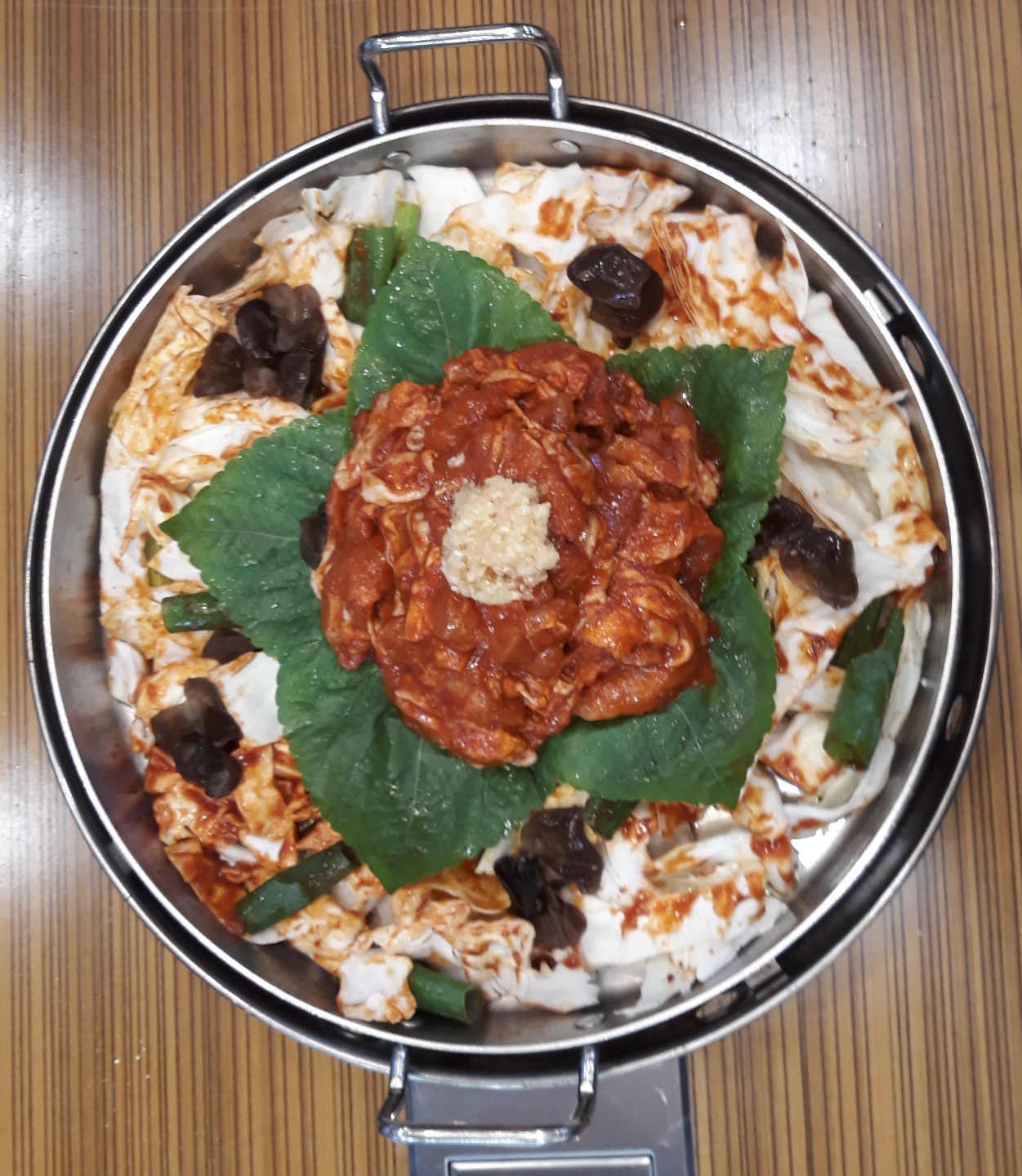 꽃피는닭갈비 권선중앙공원