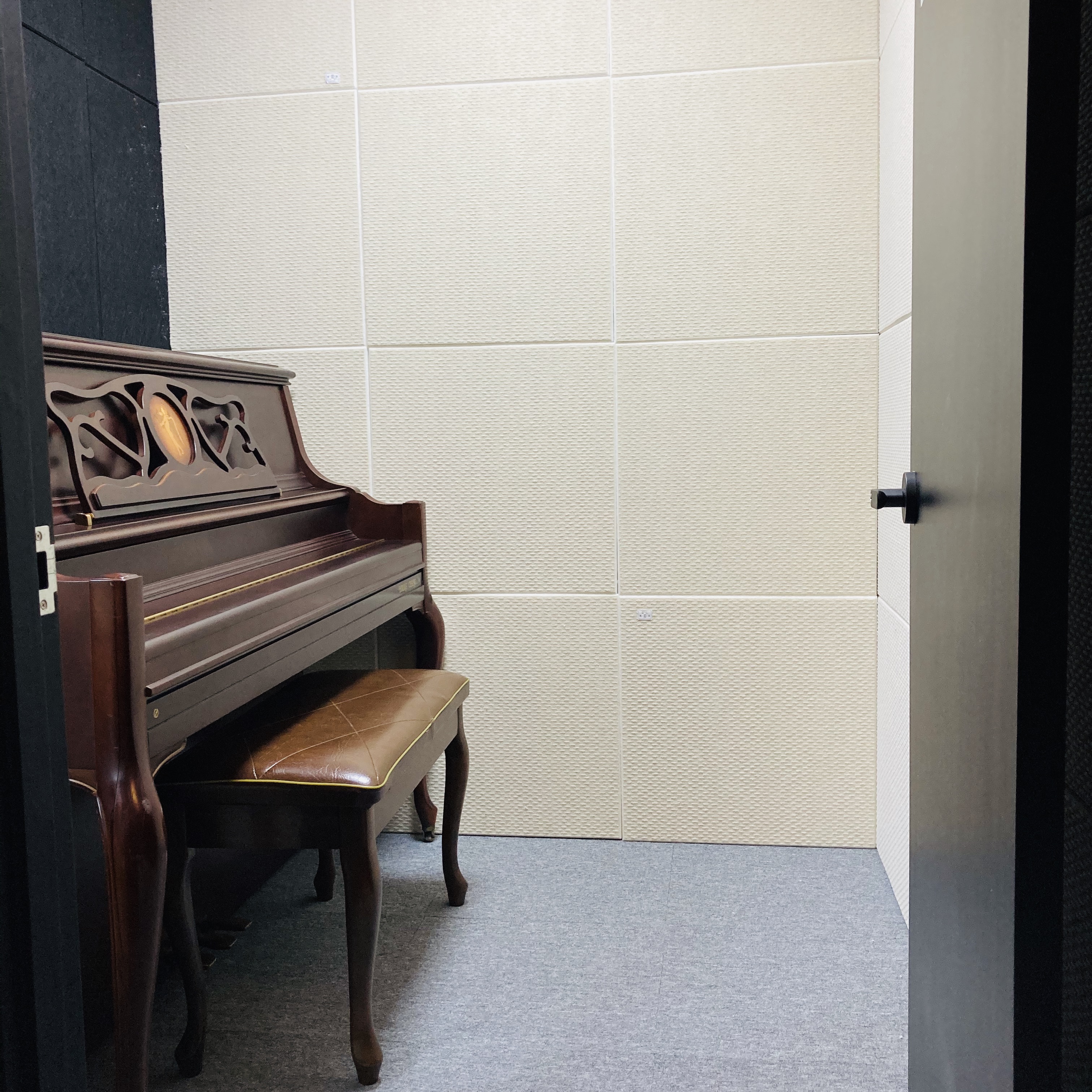 3번째 스튜디오 사진