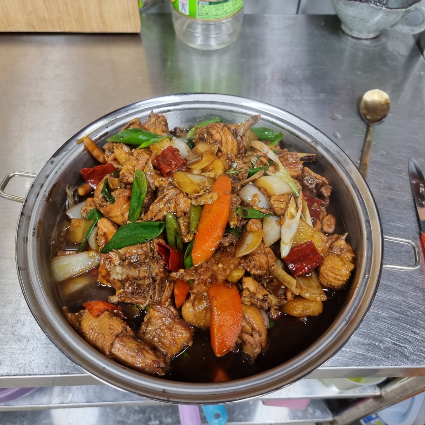 가평닭백숙 한우재골