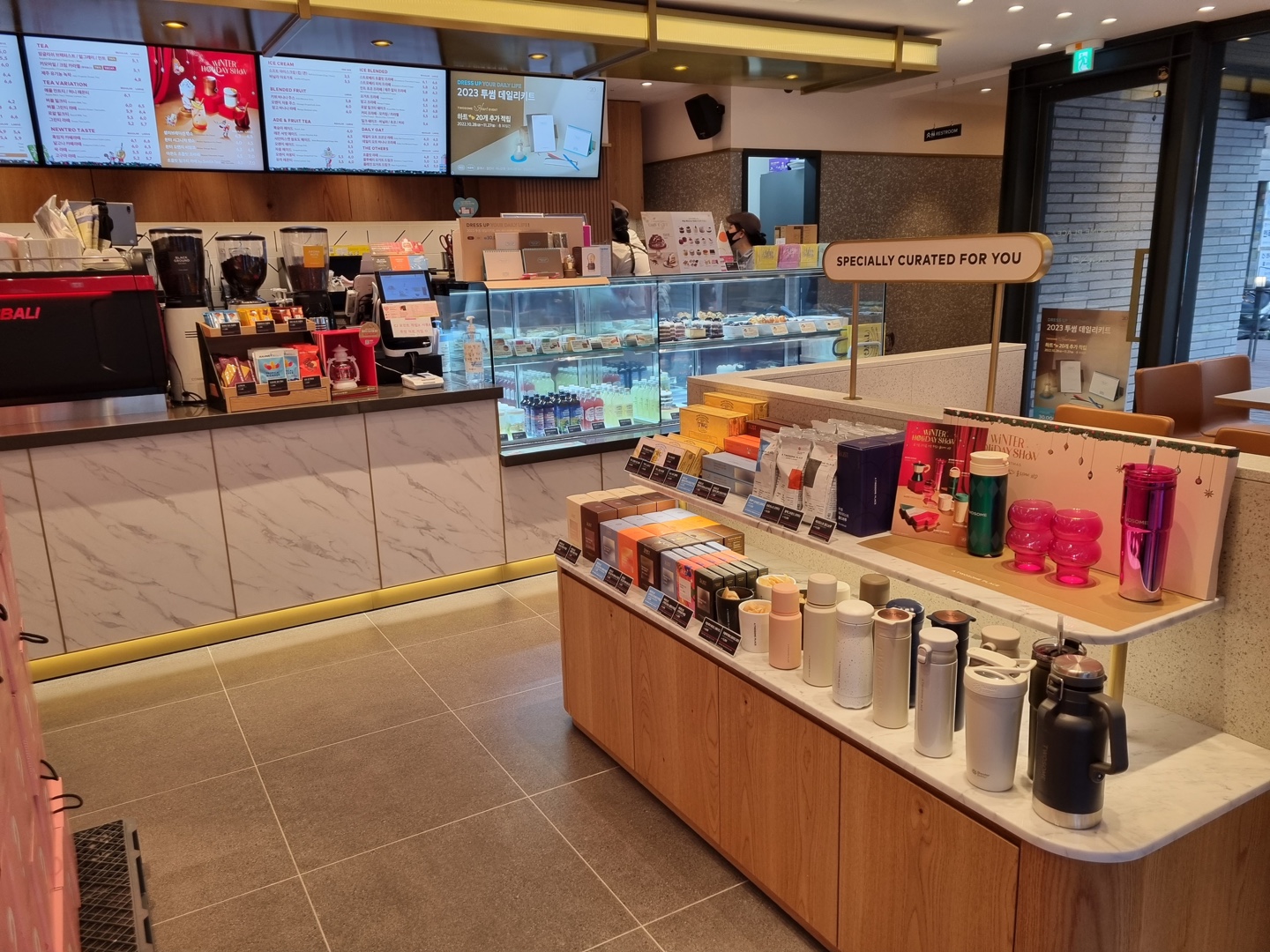 투썸플레이스 길음역점 사진 2