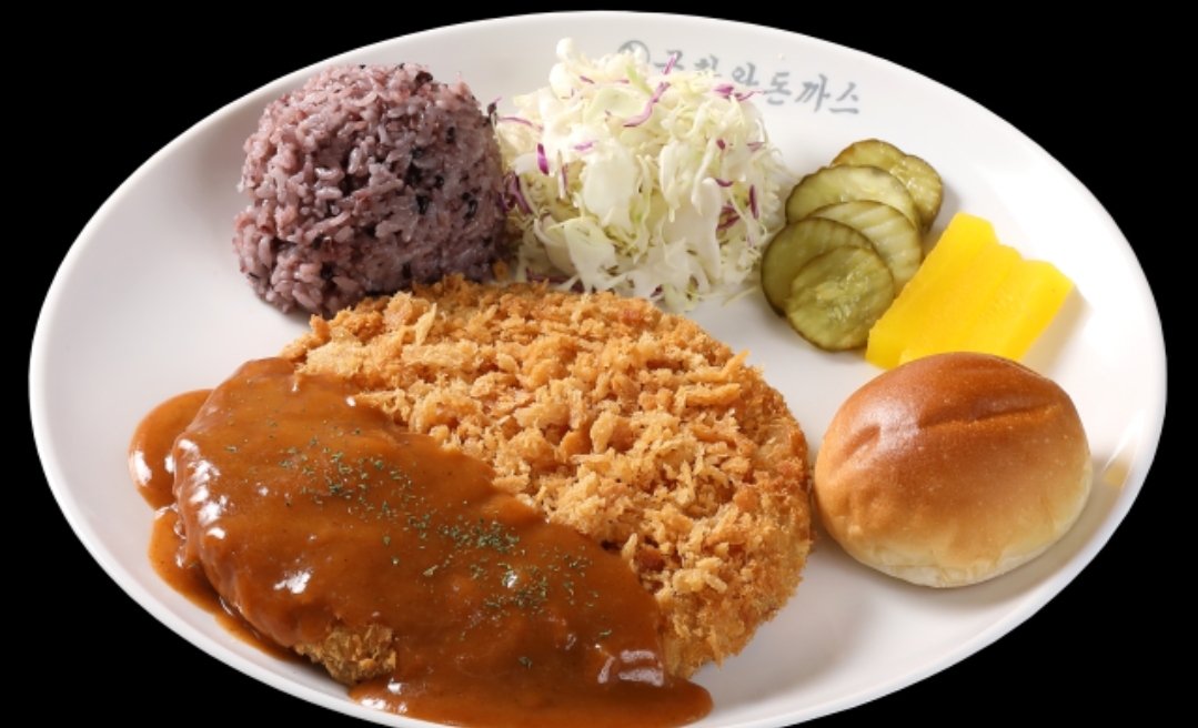 금화왕돈까스 대구만촌점