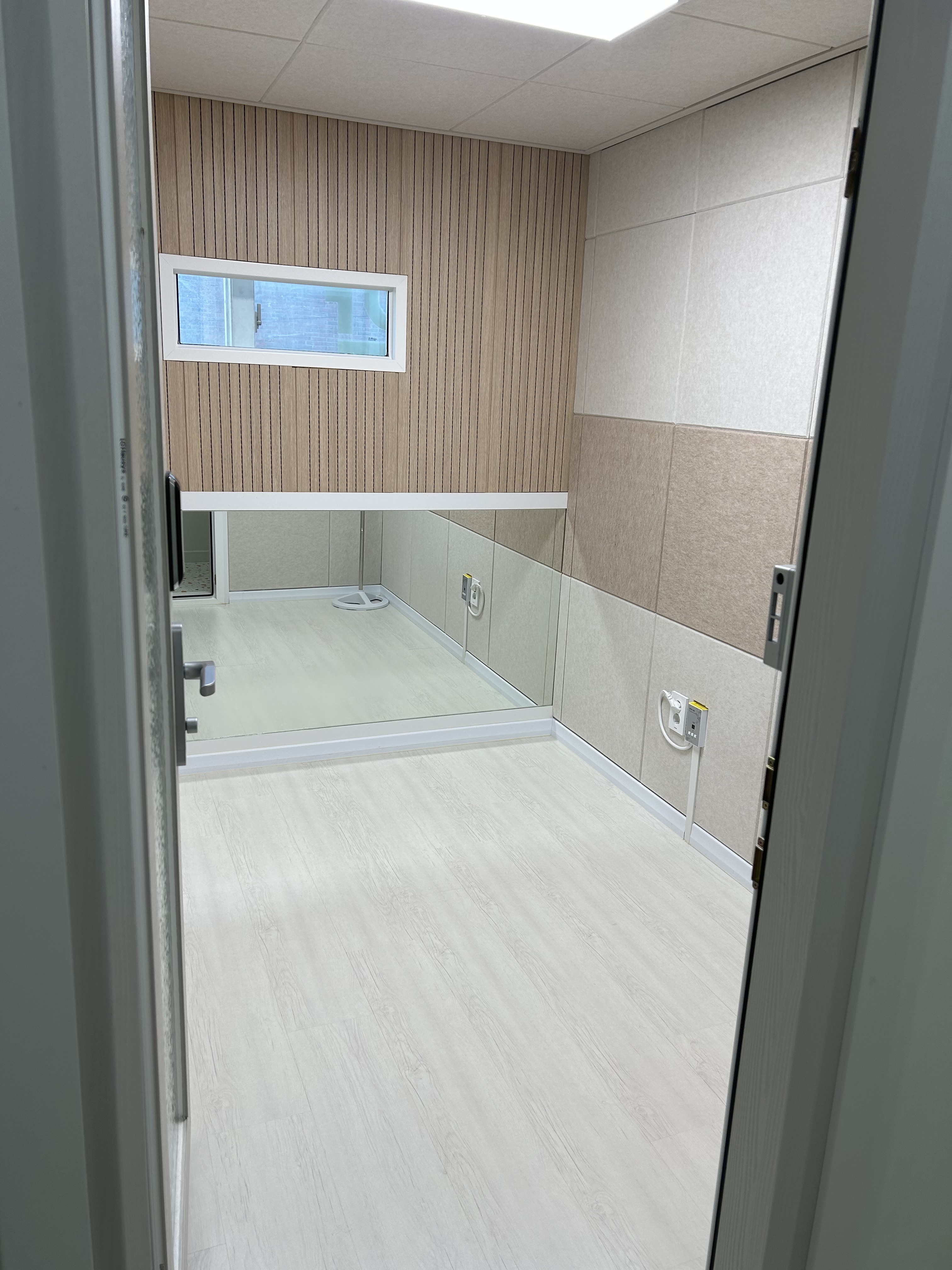 2번째 스튜디오 사진