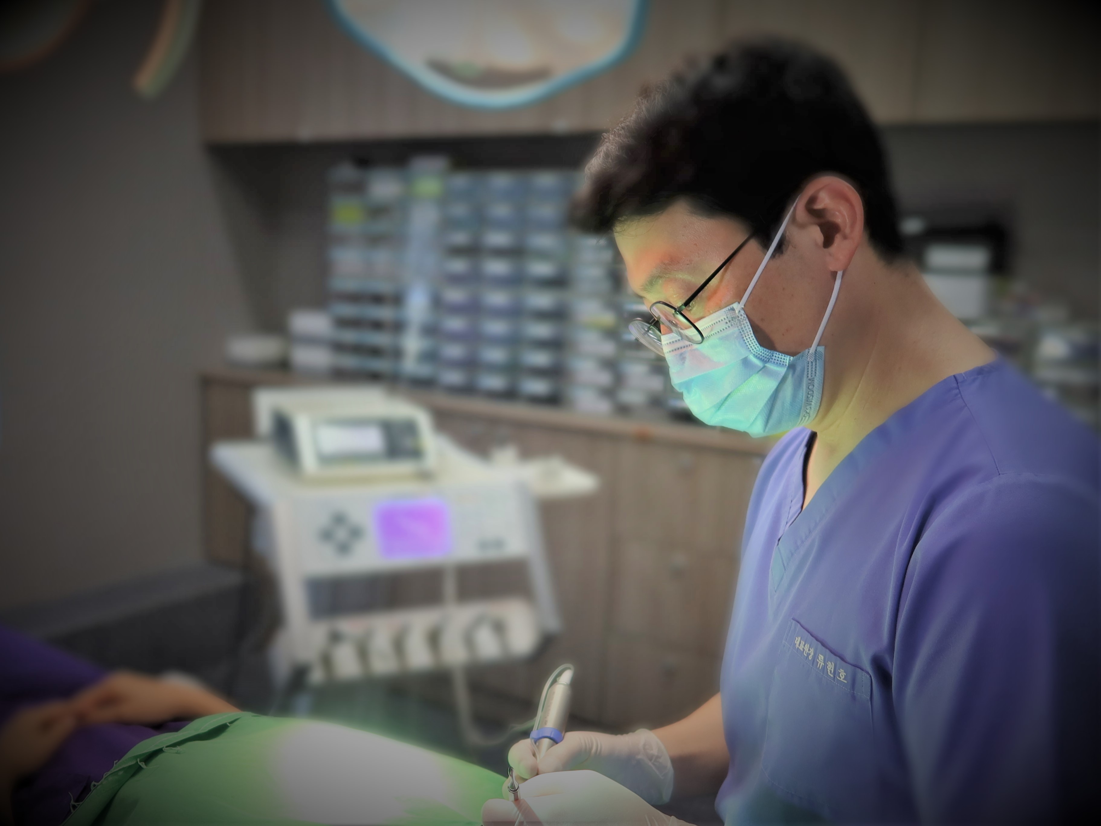 미듬치과의원 대표 이미지