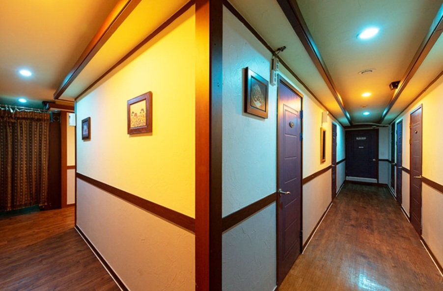The힐링마사지 photo 7