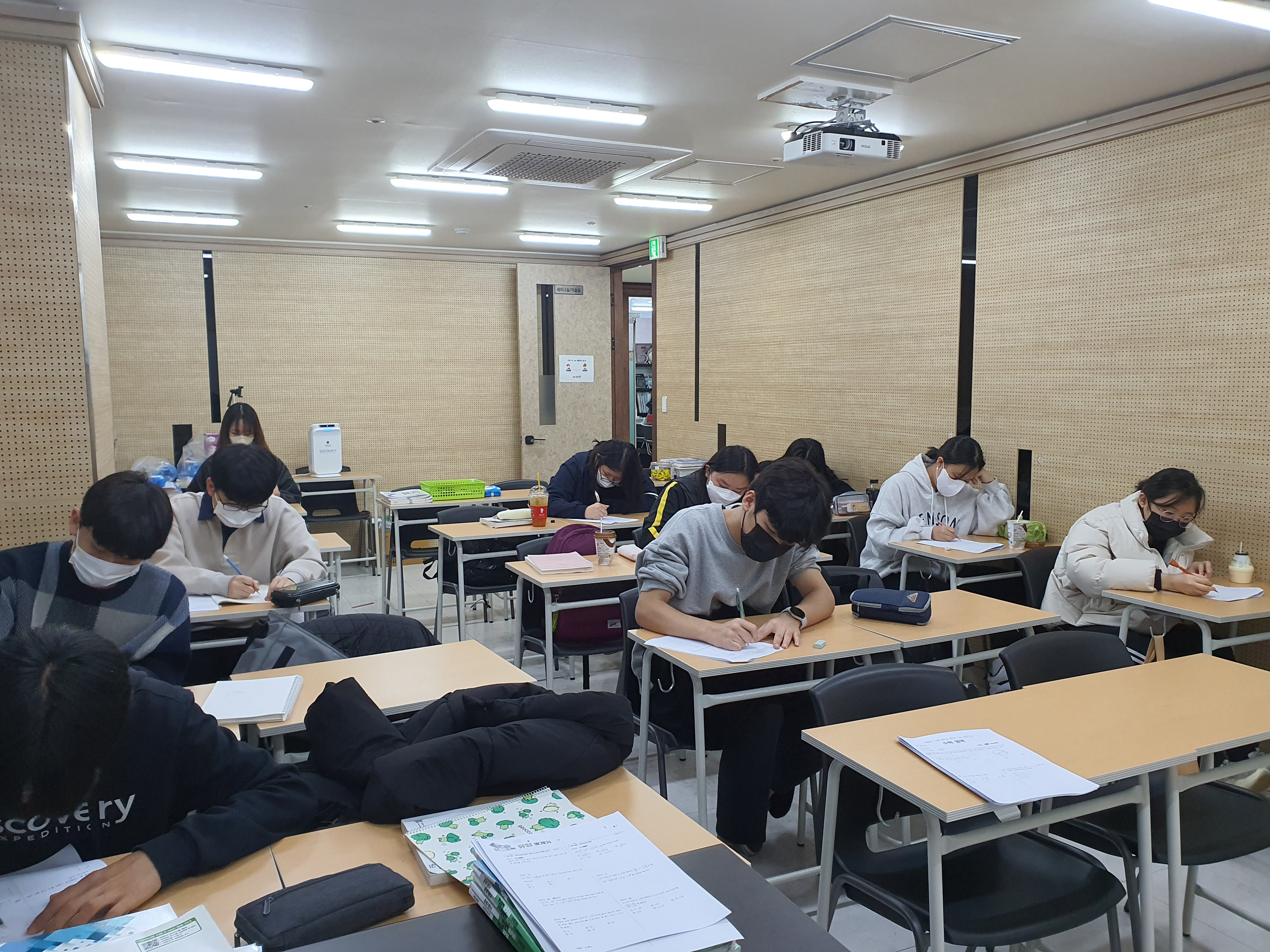 멘토학원