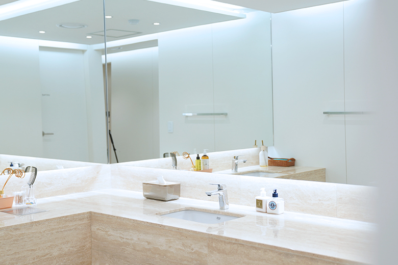 압구정아이비성형외과의원 대표 이미지