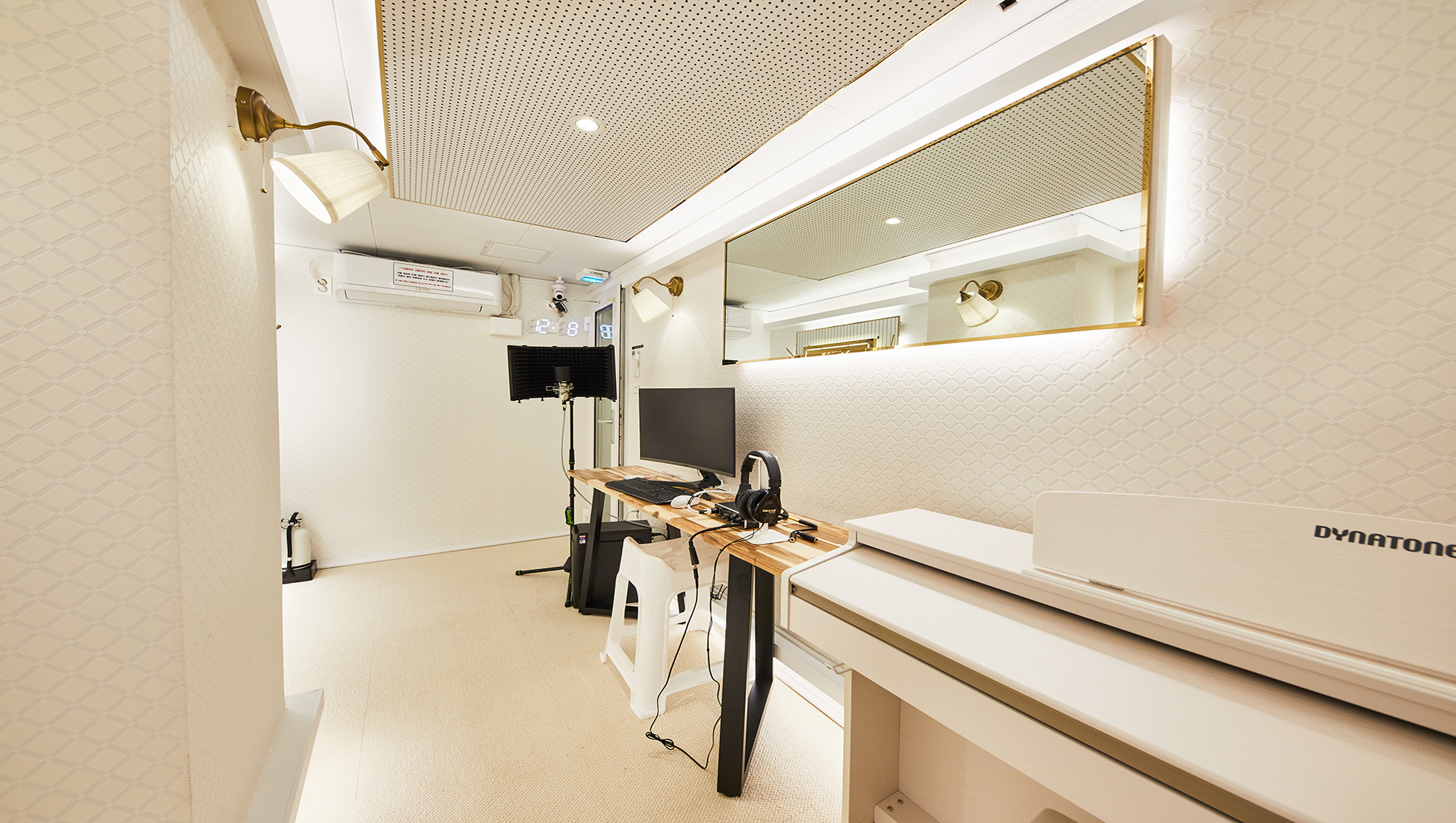 4번째 스튜디오 사진