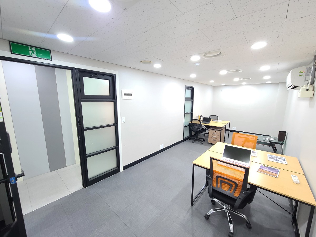 공유오피스 비상주사무실 마이비지니스파트너 마포신수점 대표 이미지