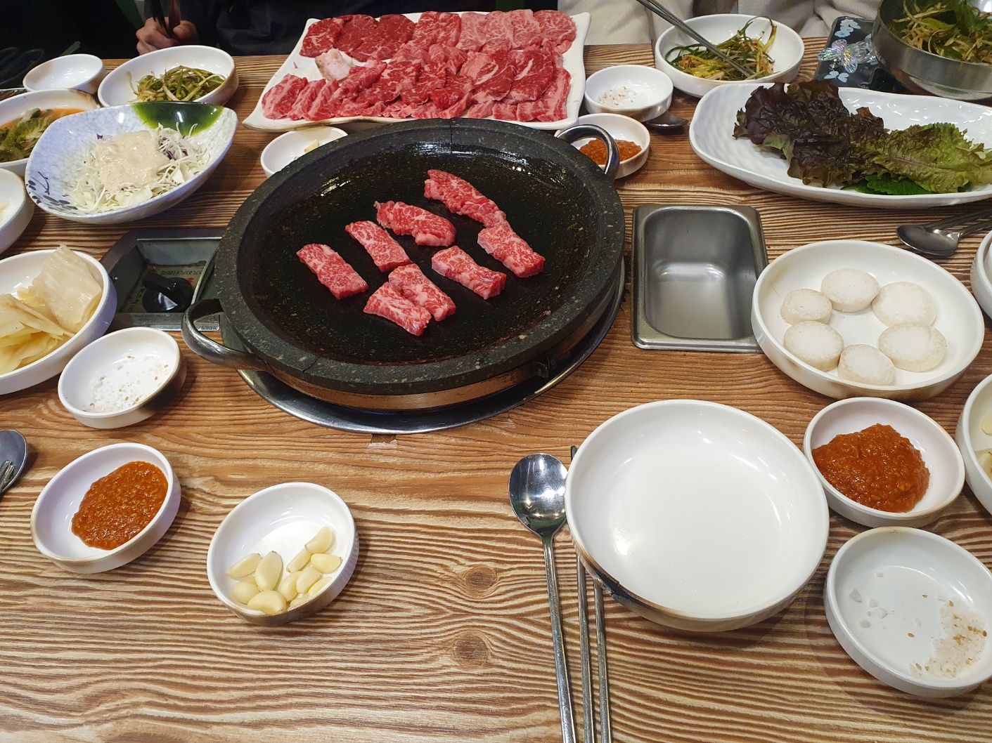 하동가식육식당