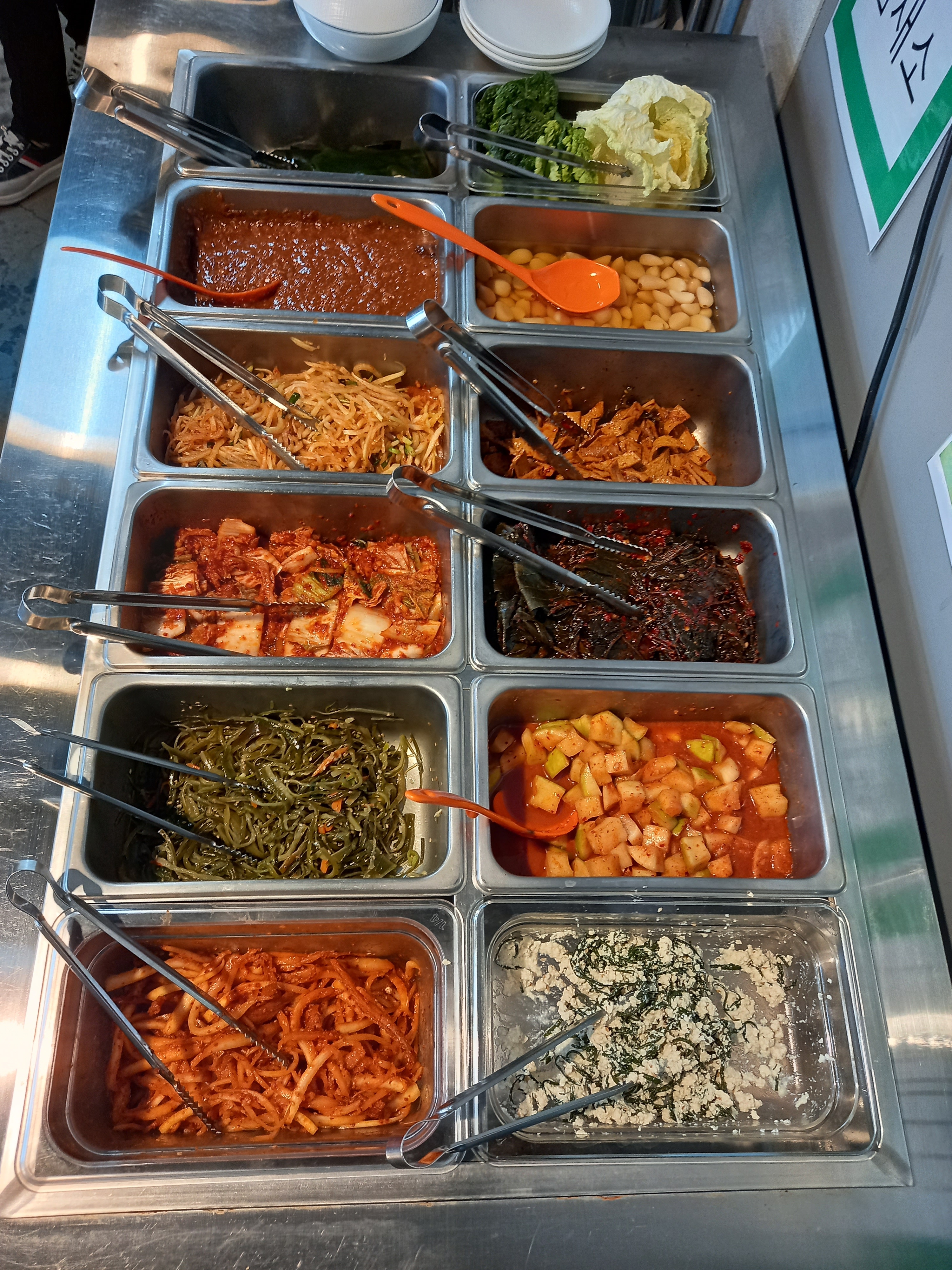 집밥한식부페