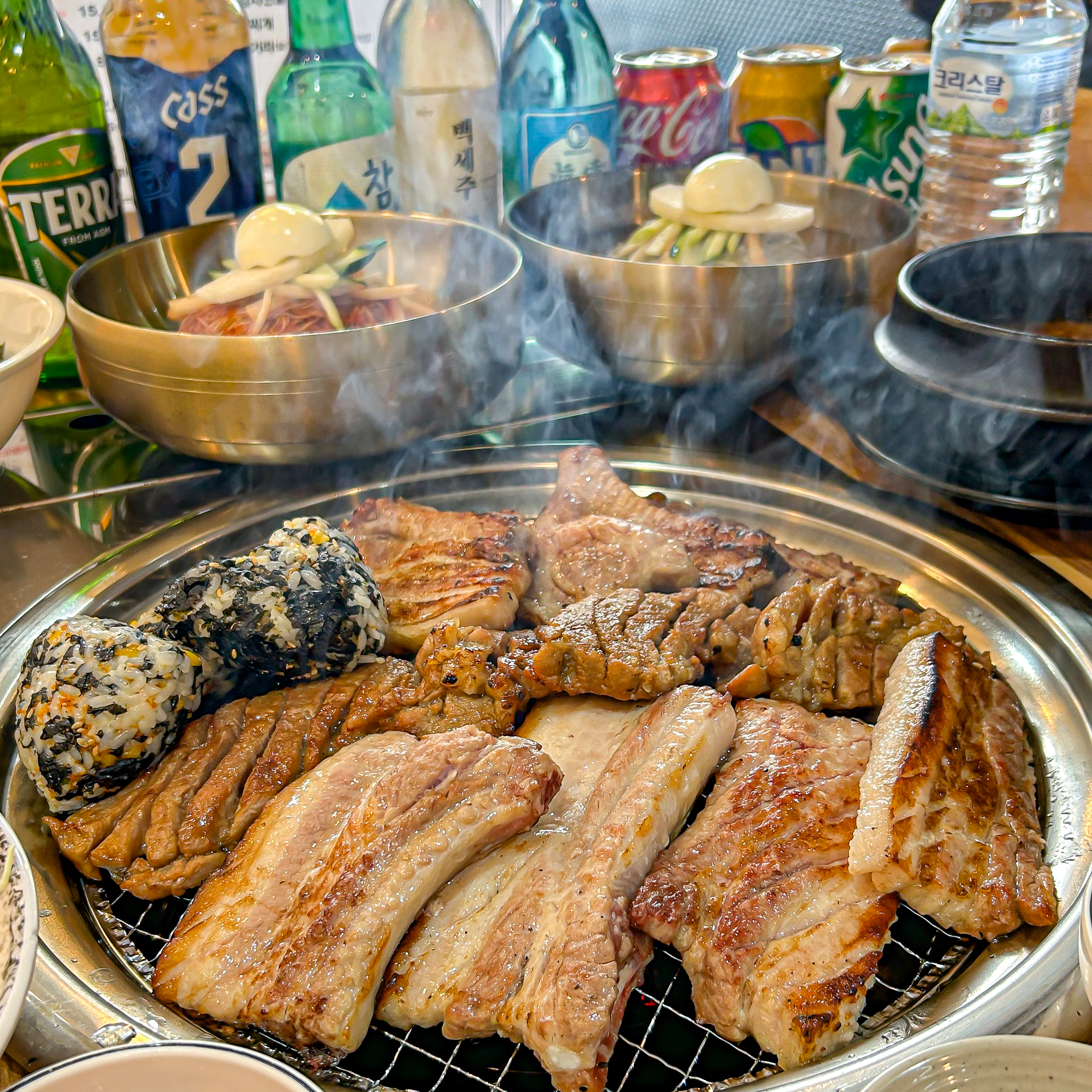 호천생갈비 광명사거리역본점 내부 또는 관련 모습
