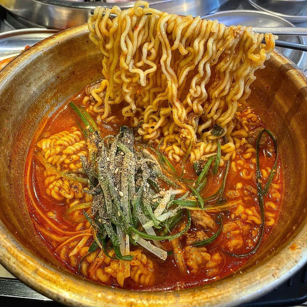 쟁반집8292 신촌점 대표 이미지