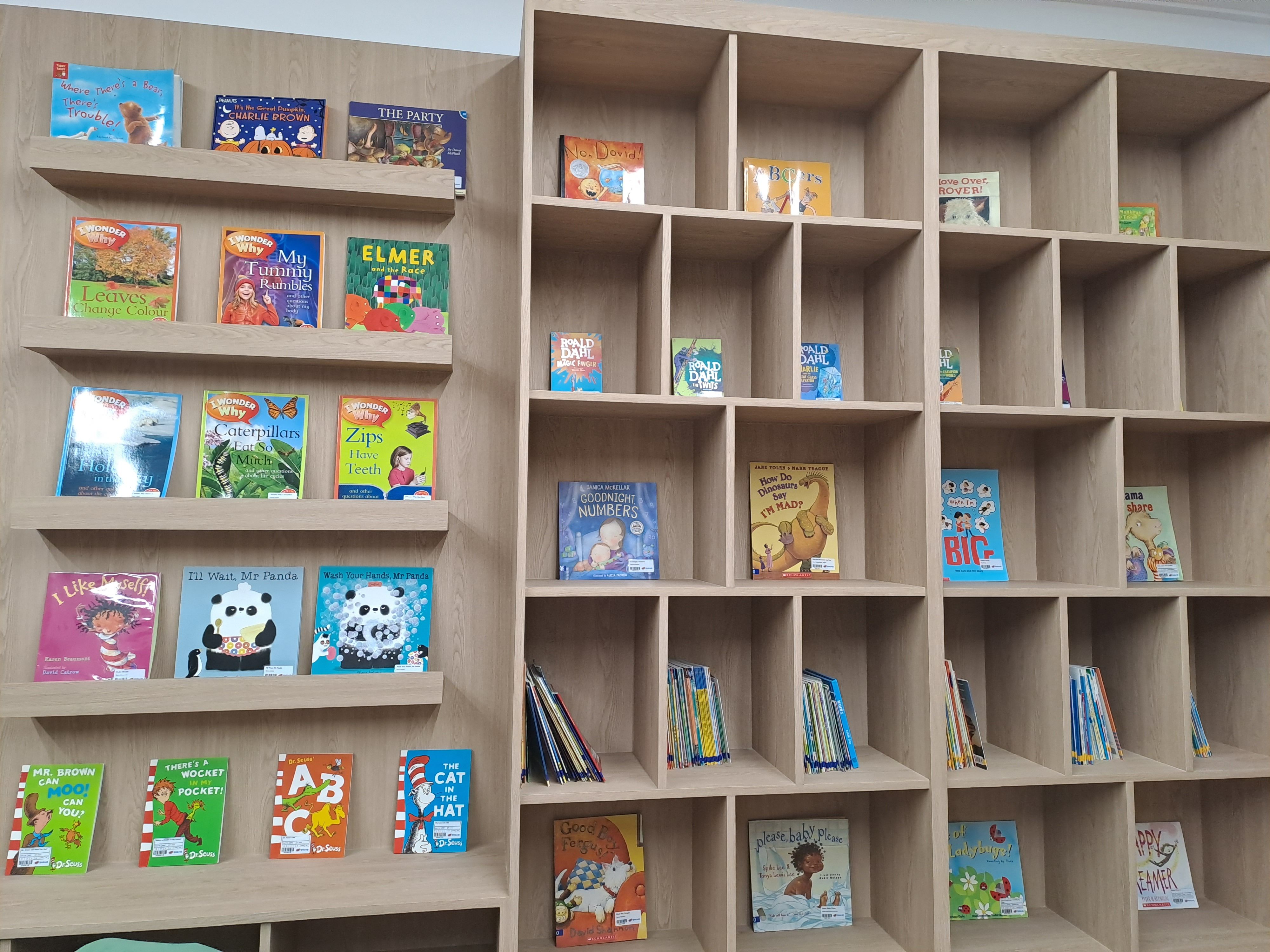 WOW도서관 대표 이미지