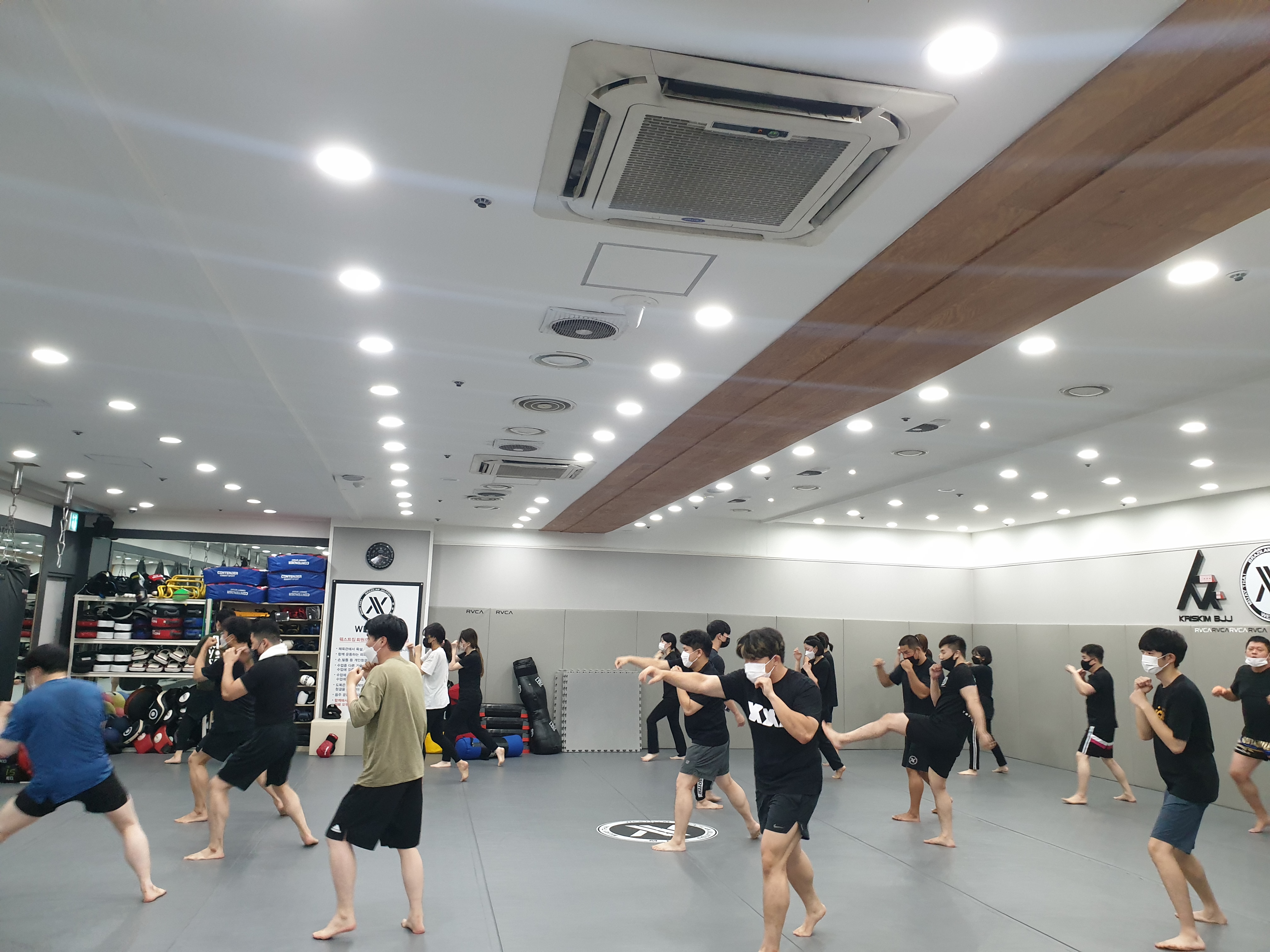 서울 강서구 양천로 복싱체육관 RING MMA 강서 복싱 킥복싱 주짓수 내부 모습 3