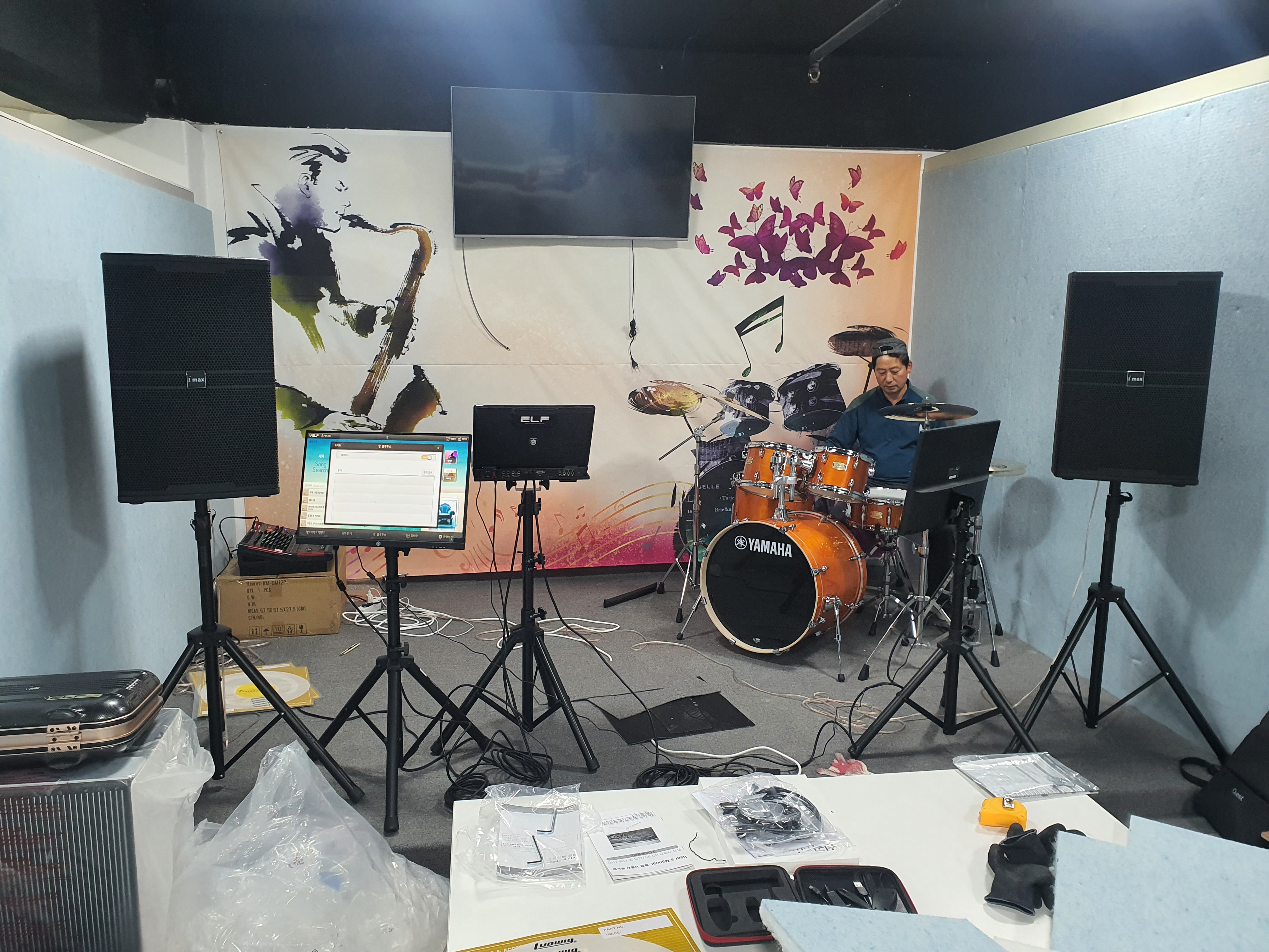 1번째 스튜디오 사진