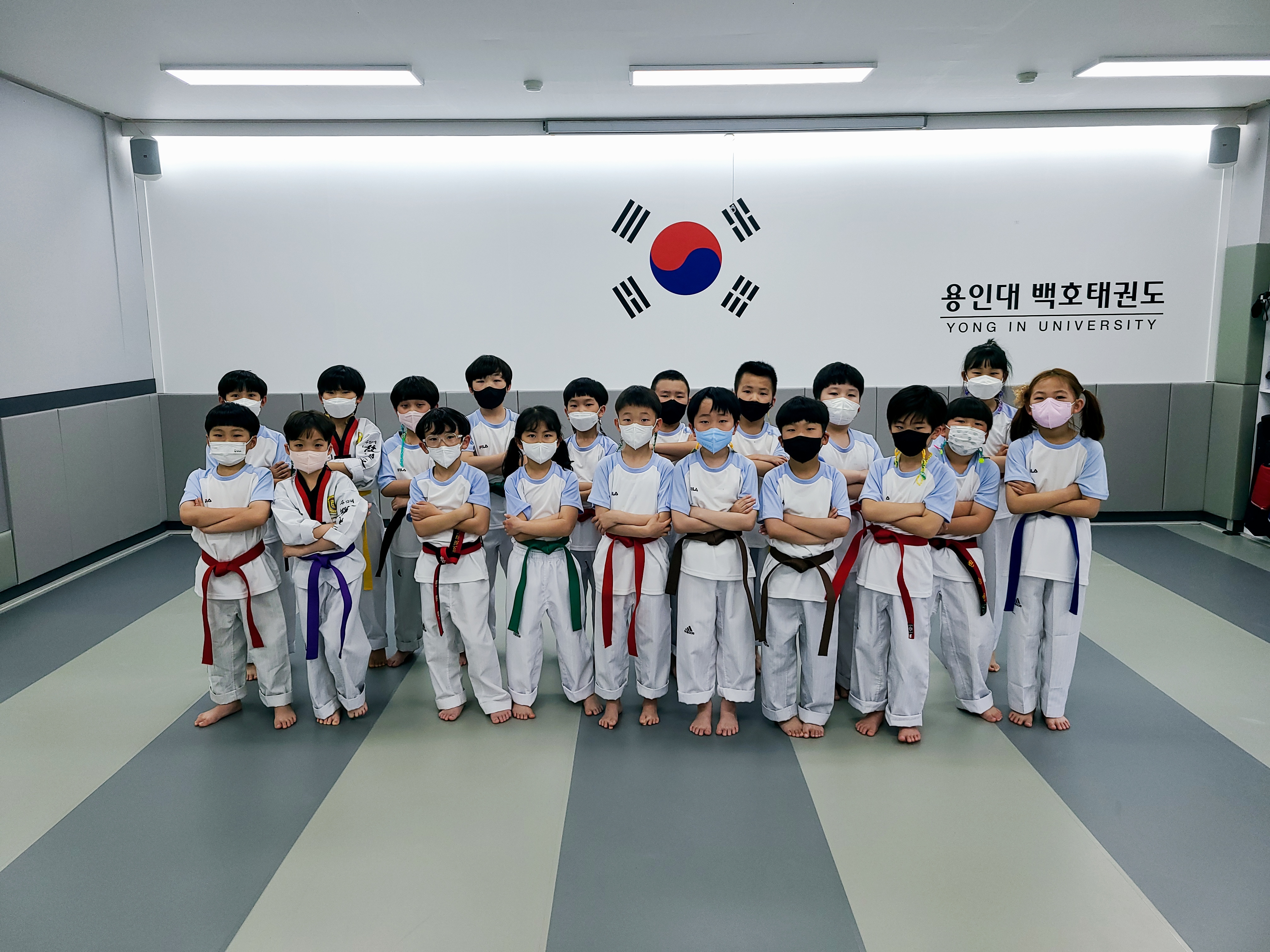 용인대백호태권도