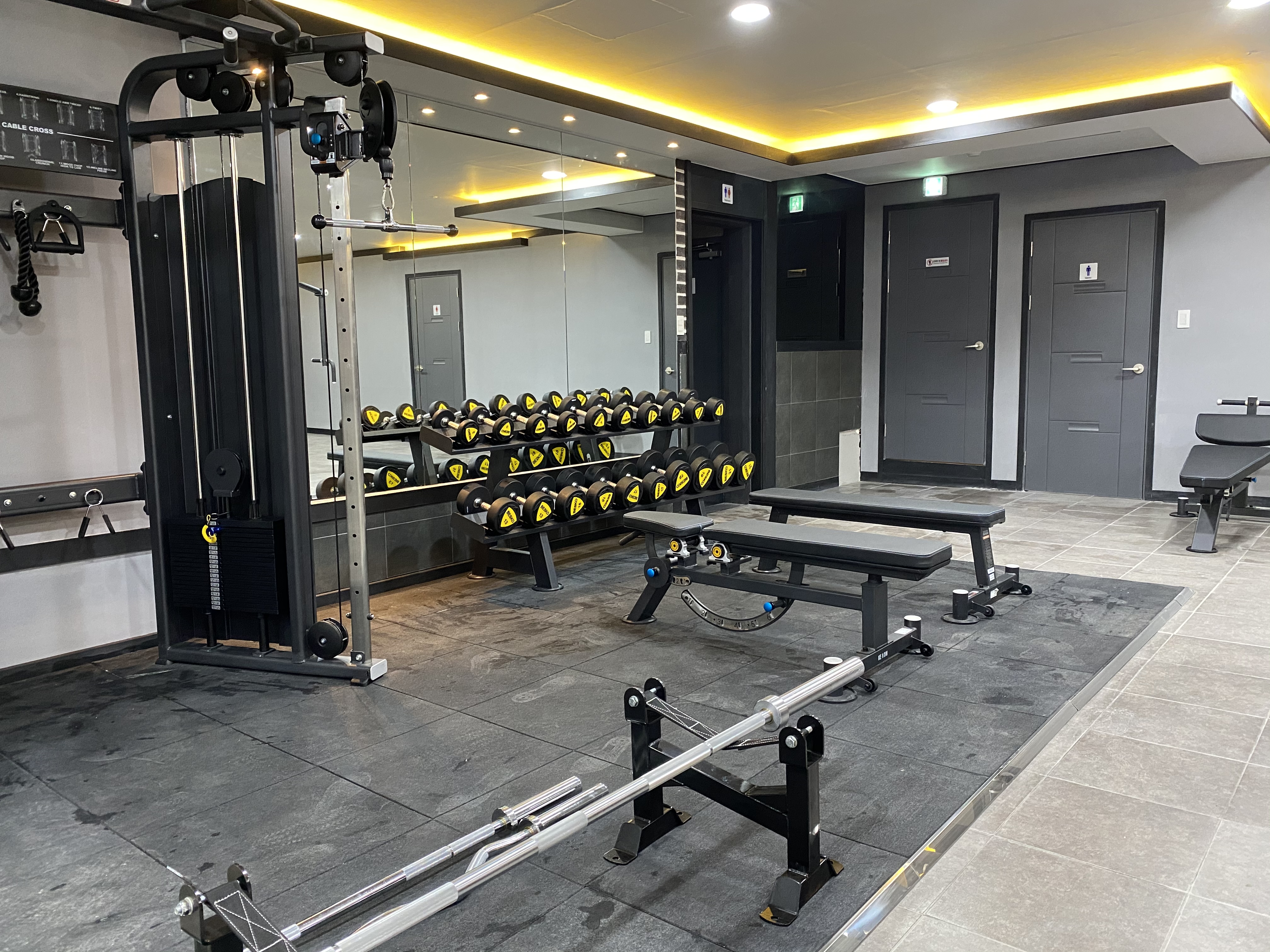 웨어하우스짐 대표 이미지