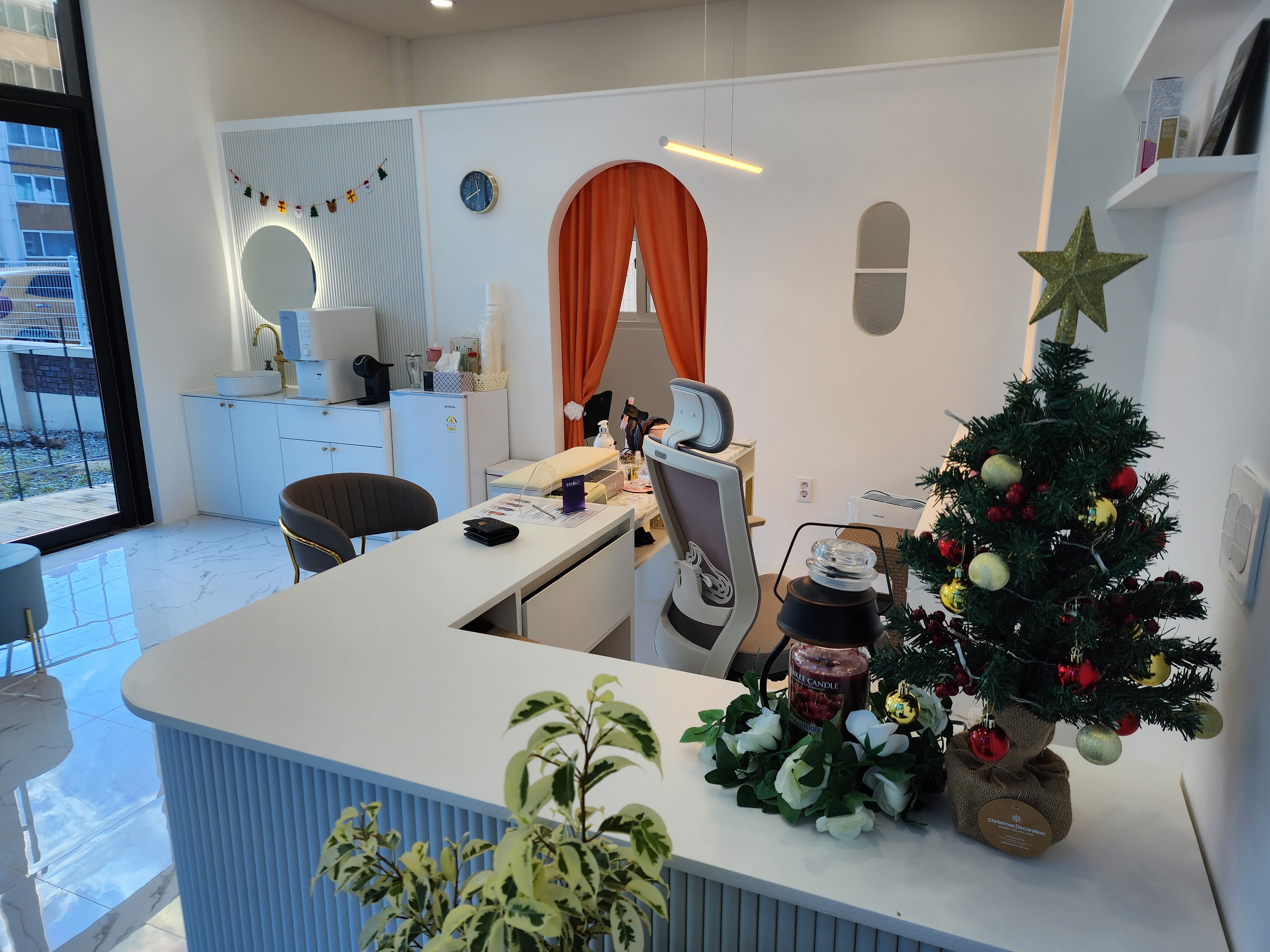 또또와 네일 대표 이미지