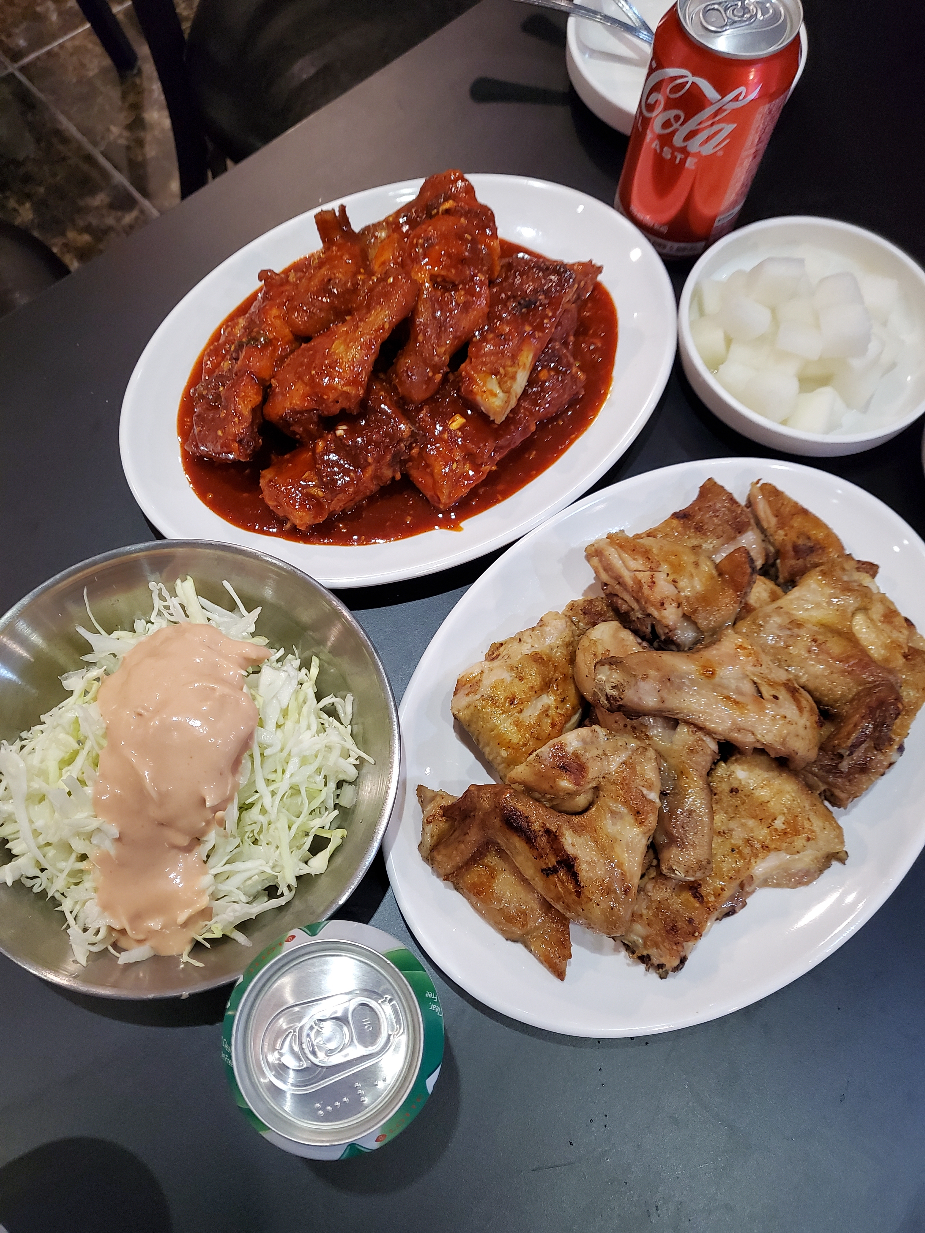 꼬꼬댁 숯불통닭