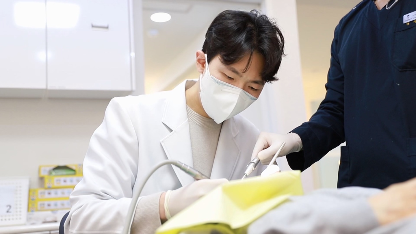 서울장플란트치과 대표 이미지