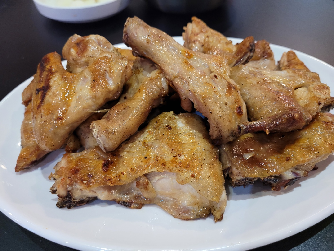 꼬꼬댁 숯불통닭