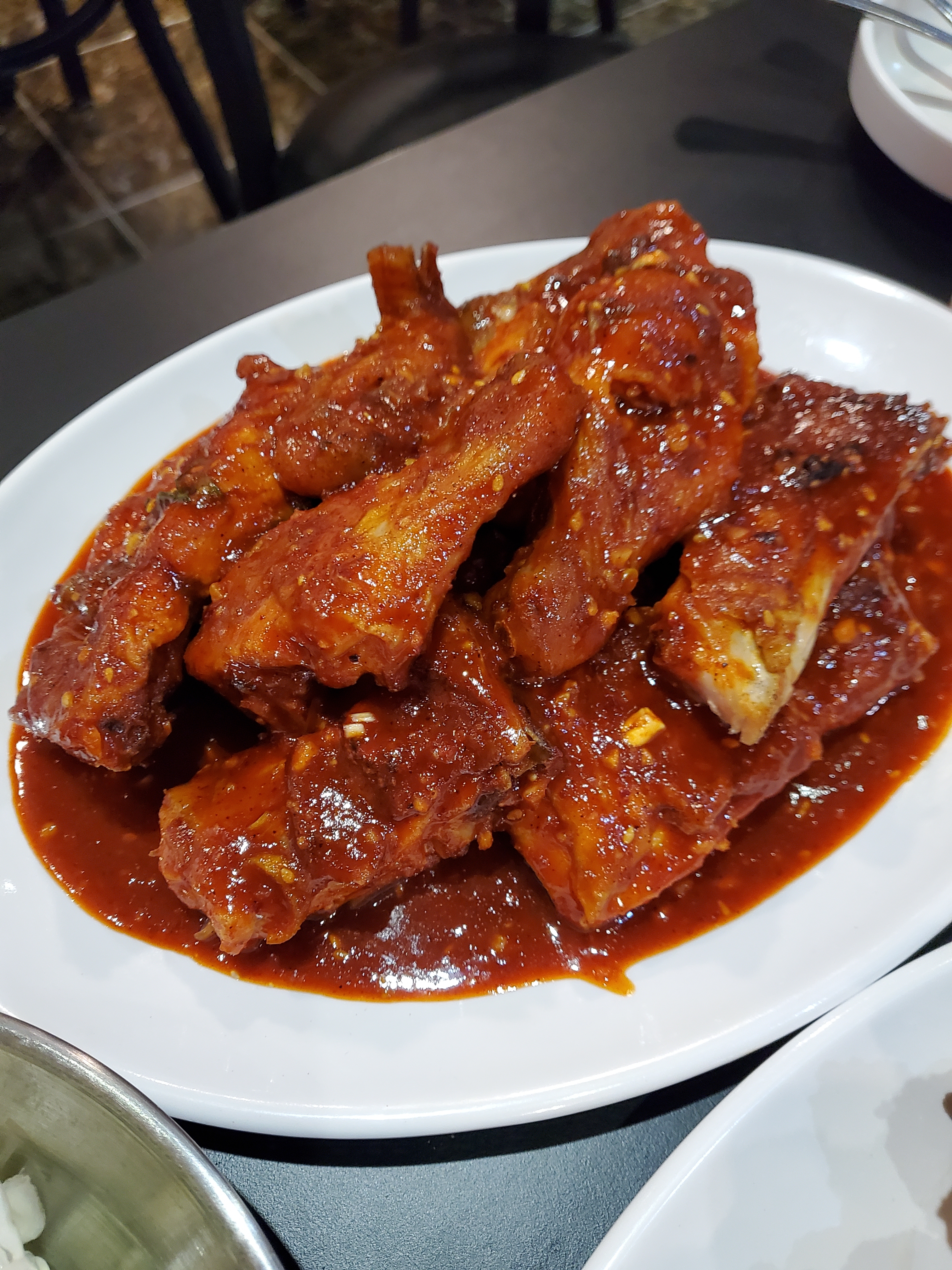 꼬꼬댁 숯불통닭