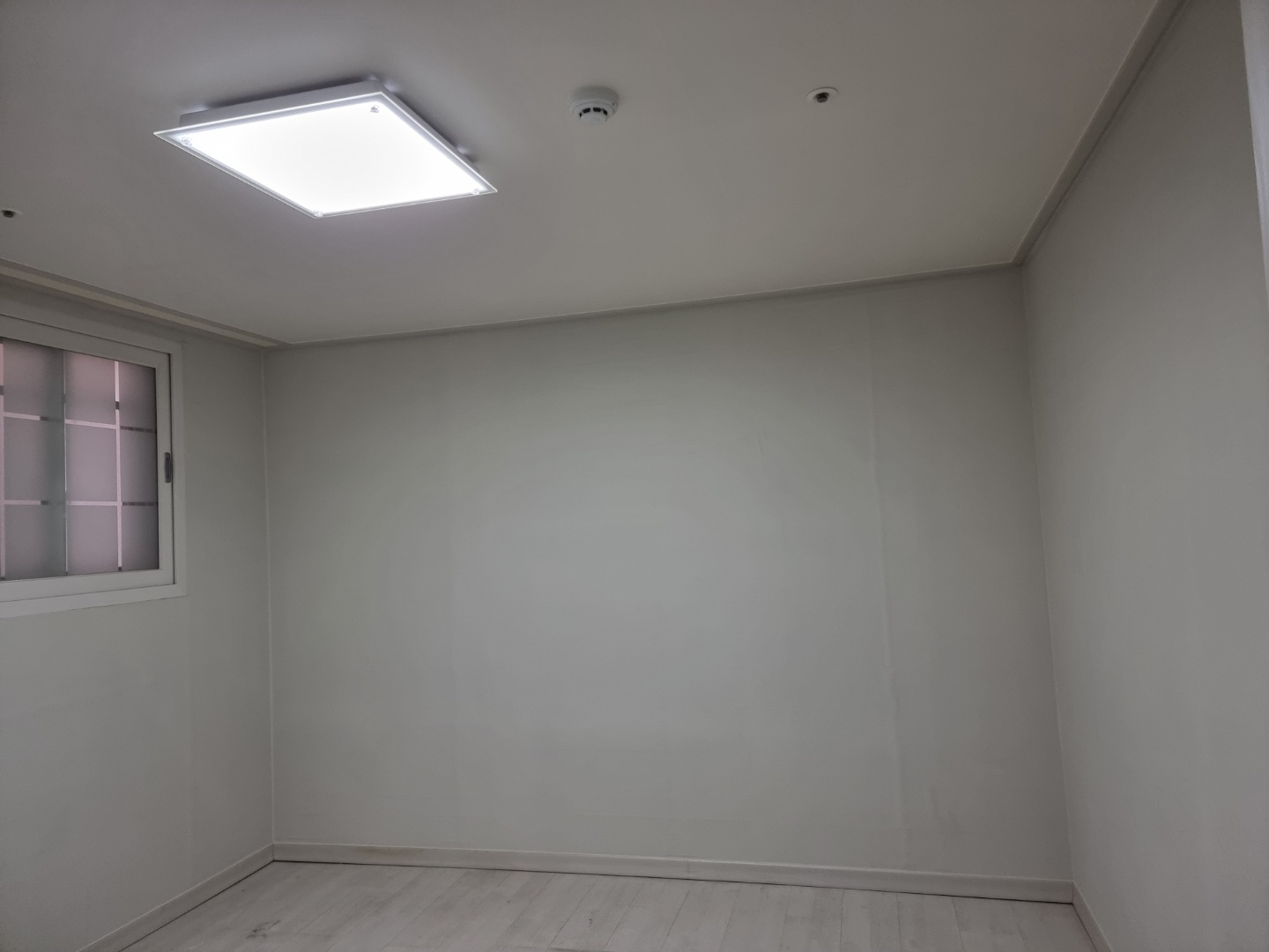 일산도배전기공사