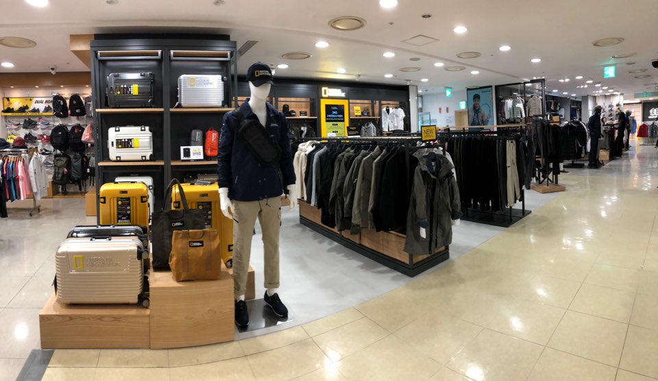 내셔널지오그래픽어패럴 롯데백화점 포항점