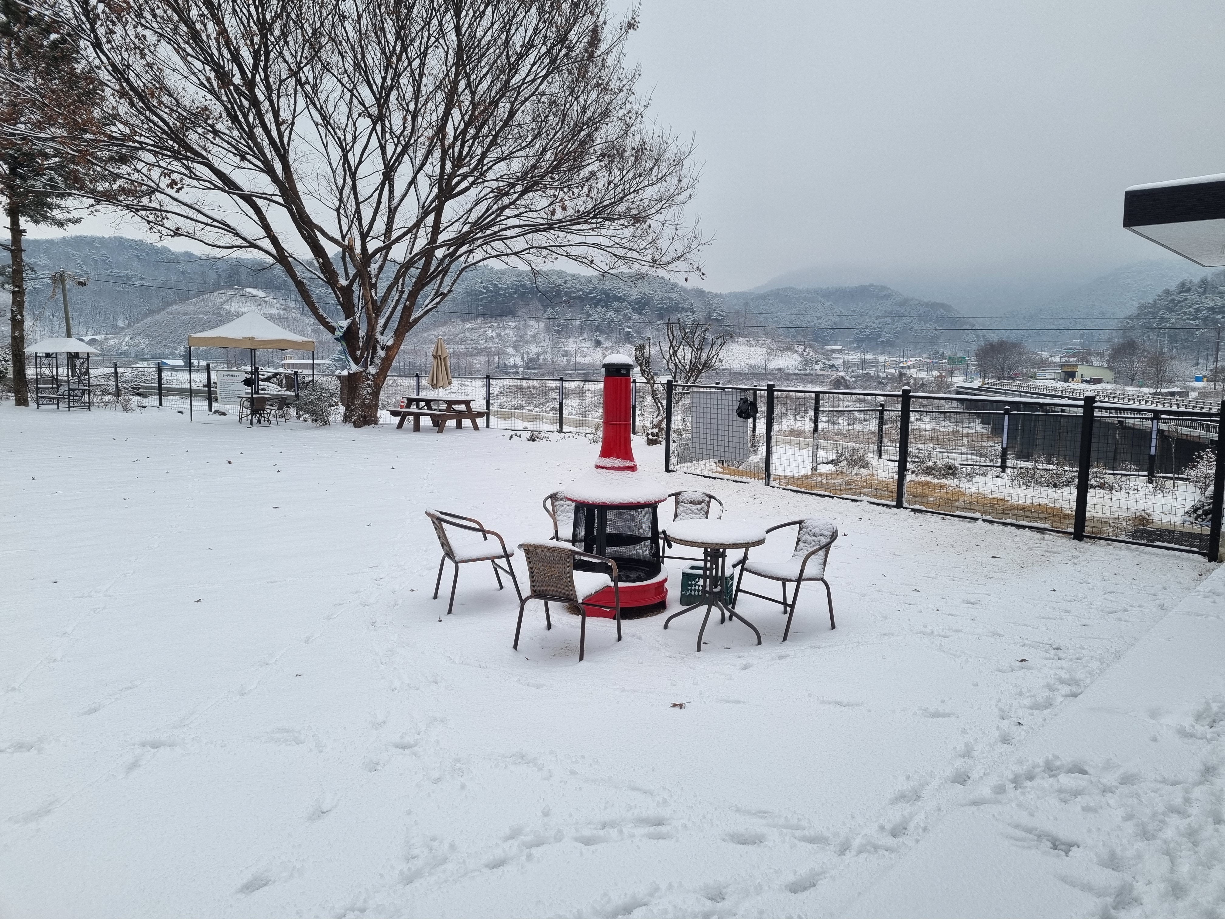 설이산책