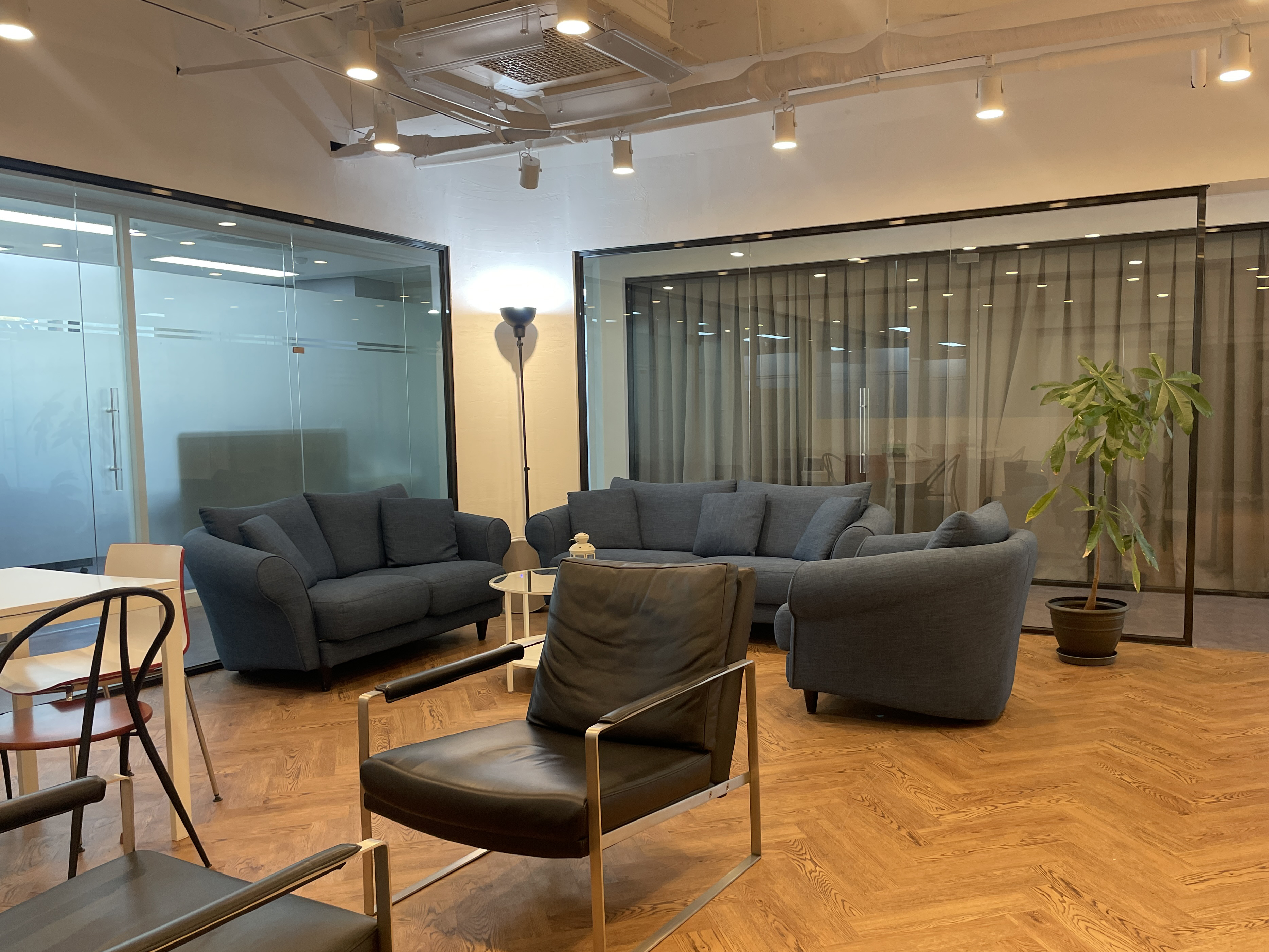 인터프렙 SAT ACT학원 강남본원 내부 또는 관련 모습