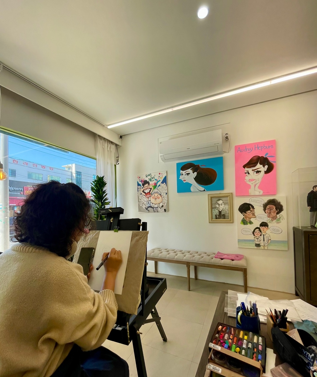 백작가의순정만화캐리커쳐 대표 이미지