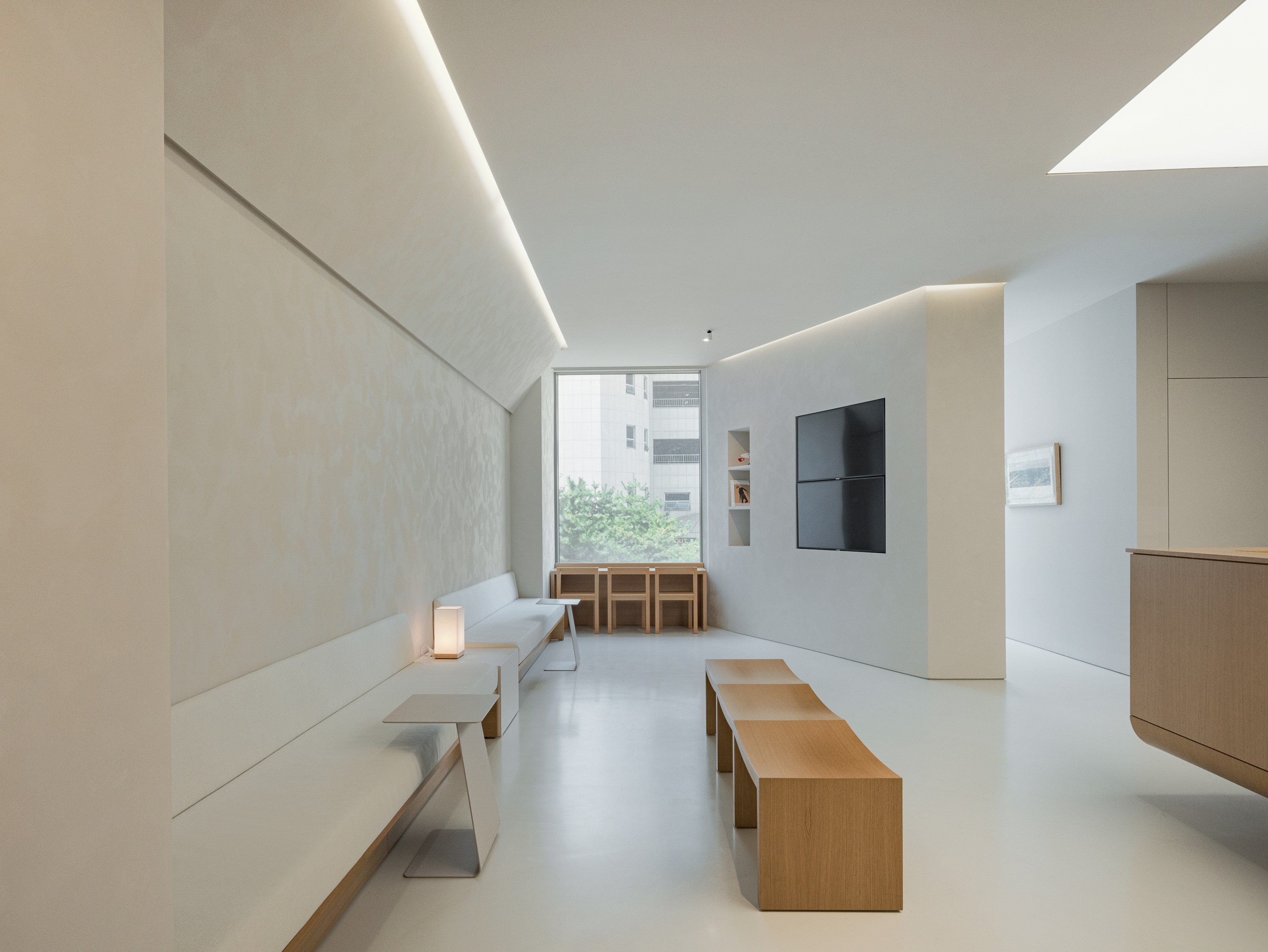 엘포트 봄봄 이비인후과의원 대표 이미지