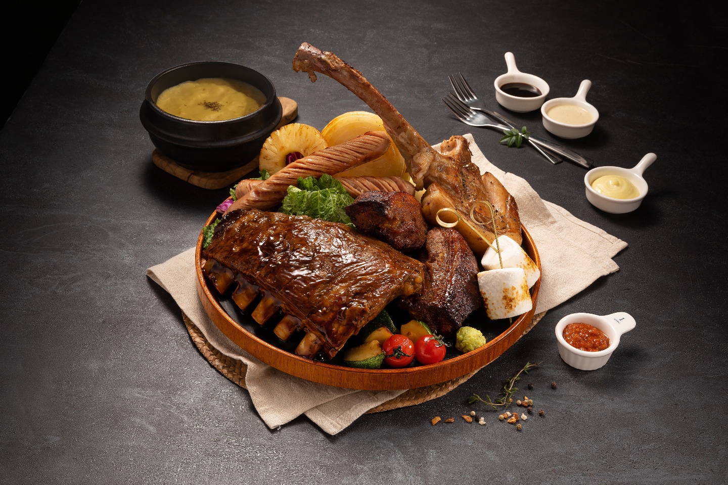 1.2kg Barbecue Feast (Pork Belly + Ribs + Pork Collar)