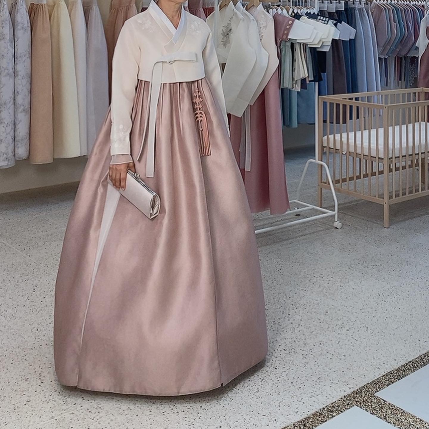 려밈한복 배곧본점